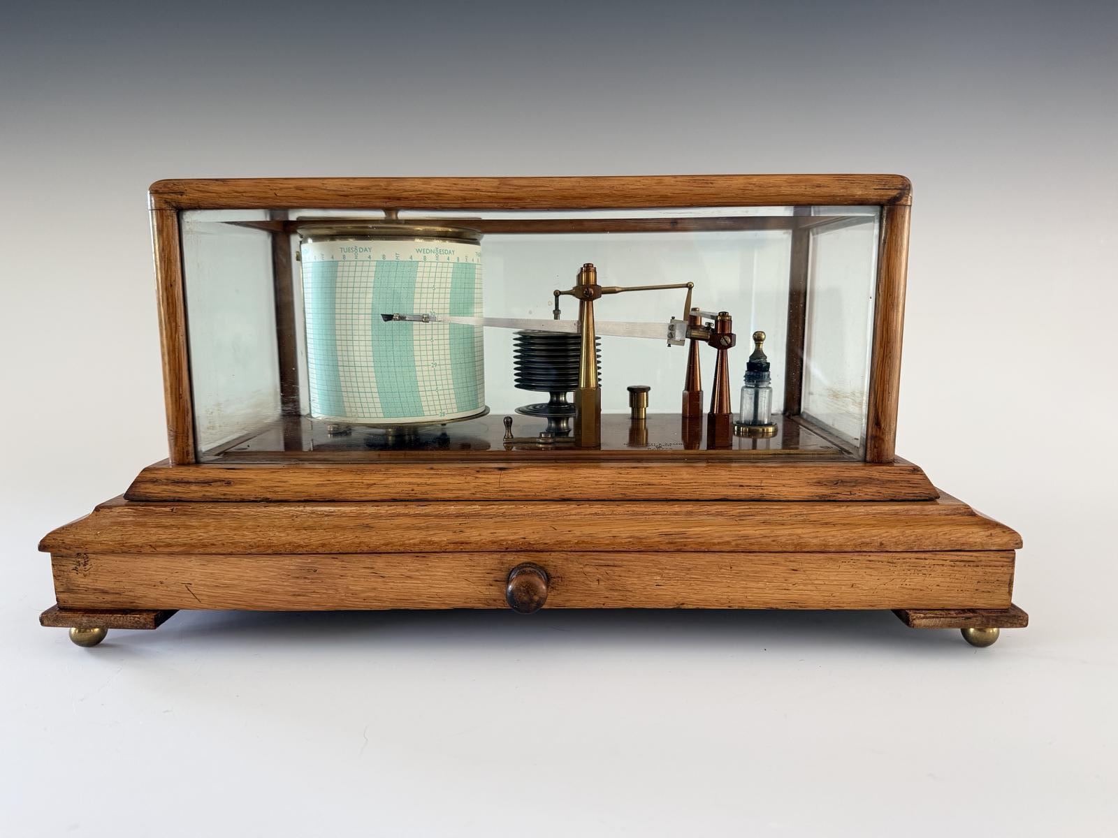 Regency Barograph by Negretti & Zambra (1 of 5) Regency Barograph by Negretti & Zambra (1 of 5)