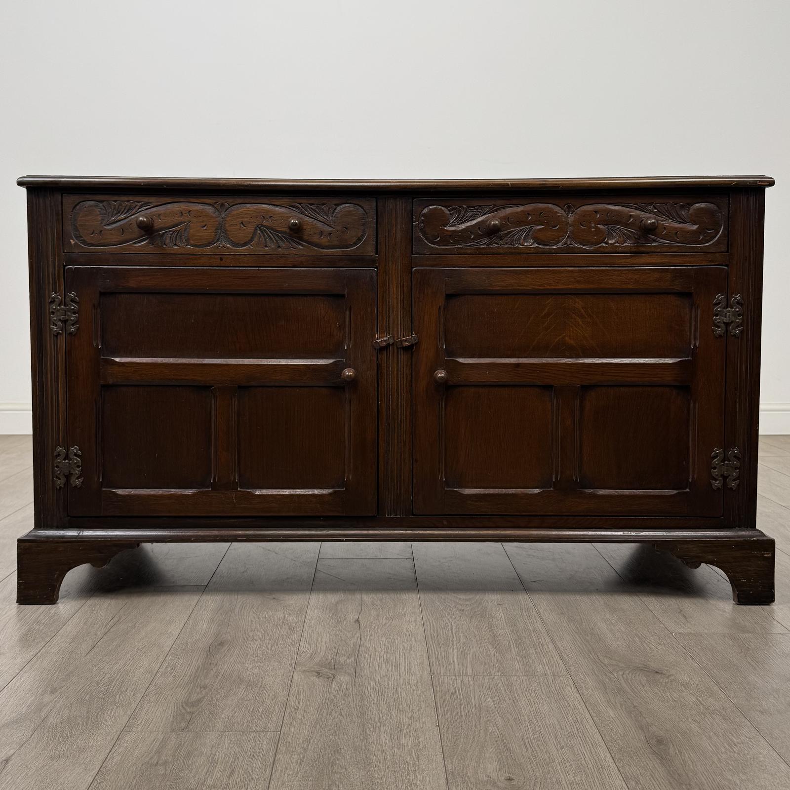 Antique 20th Century Good Quality Sideboard in Oak (1 of 12) Antique 20th Century Good Quality Sideboard in Oak (1 of 12)