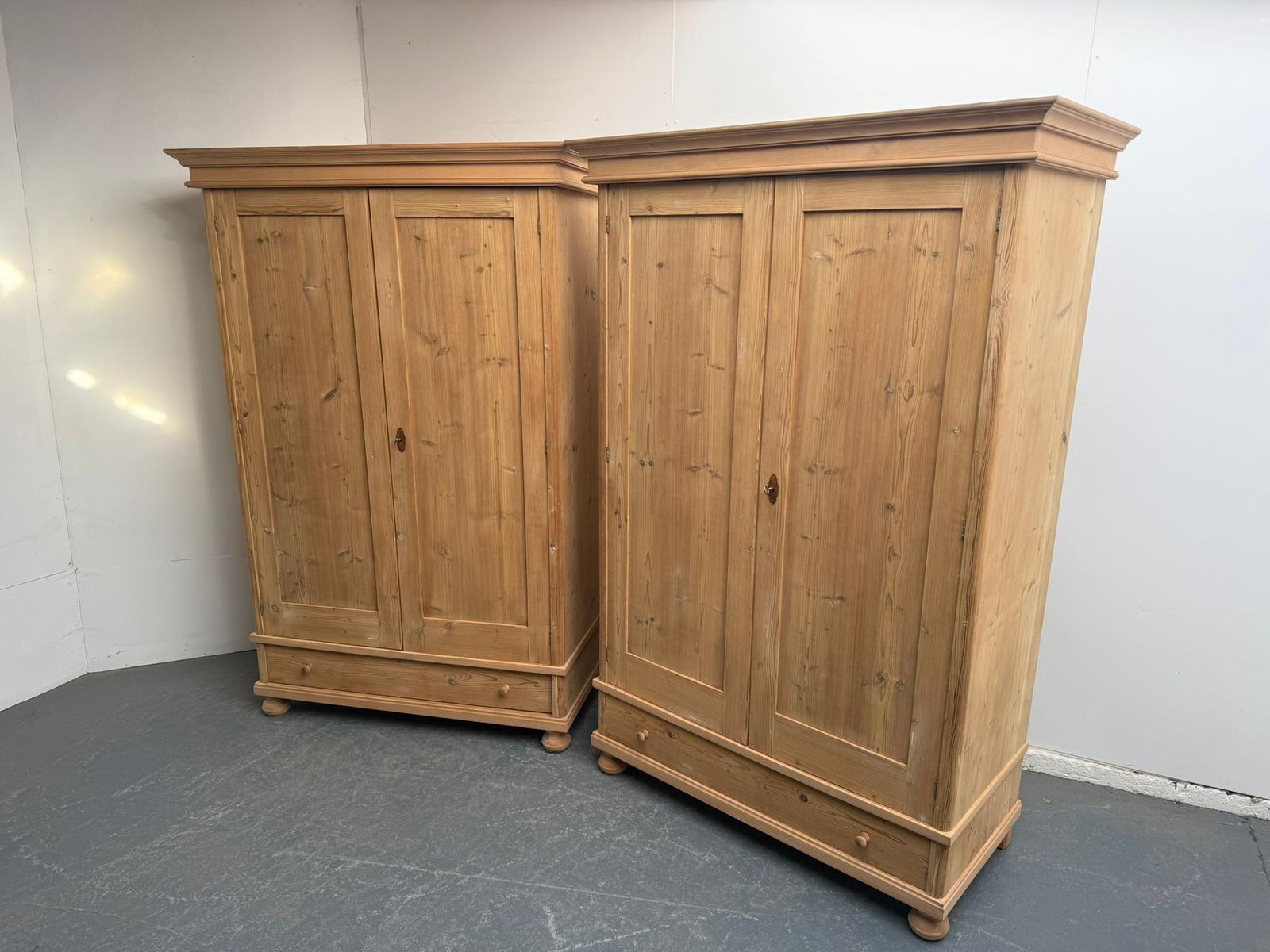 Lovely Plain Pair of Antique Pine 2 Door Knockdown Wardrobes to wax / paint (1 of 9) Lovely Plain Pair of Antique Pine 2 Door Knockdown Wardrobes to wax / paint (1 of 9)