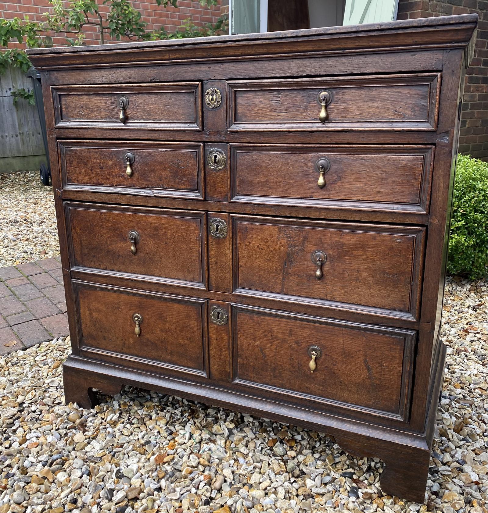 Late 17th Century Oak Chest of Drawers (1 of 6) Late 17th Century Oak Chest of Drawers (1 of 6)