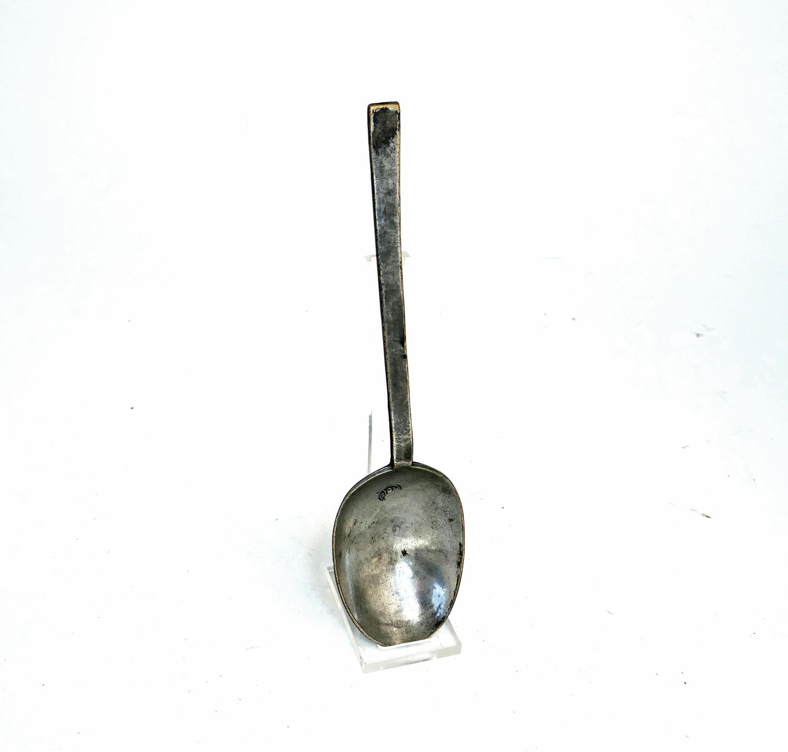 Antique Early Metalware 17th Century Puritan Latten Single Spoon With Makers Mark RS (1 of 5)