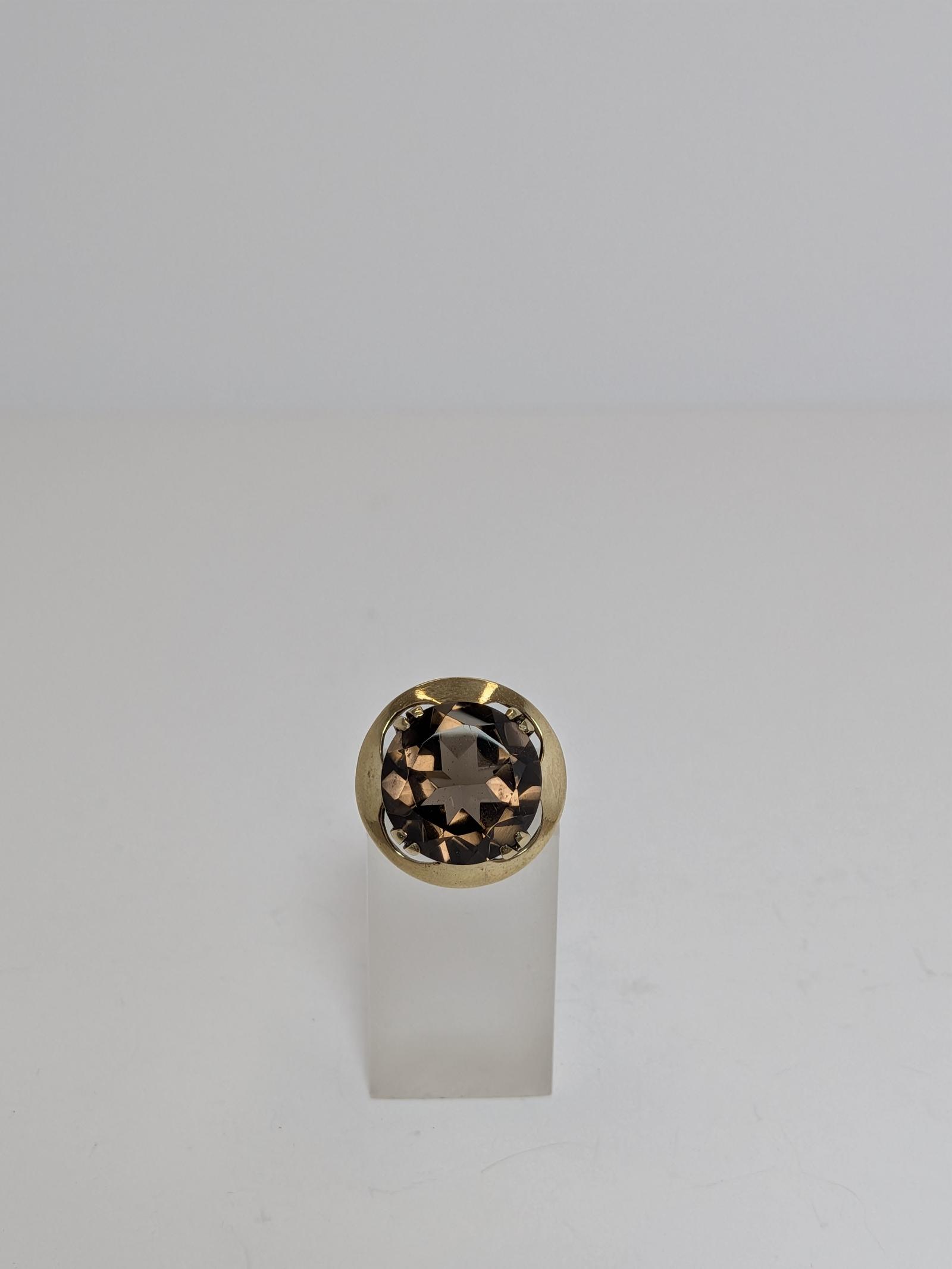 Vintage 9ct Gold Smokey Quartz Ring (1 of 8) Vintage 9ct Gold Smokey Quartz Ring (1 of 8)