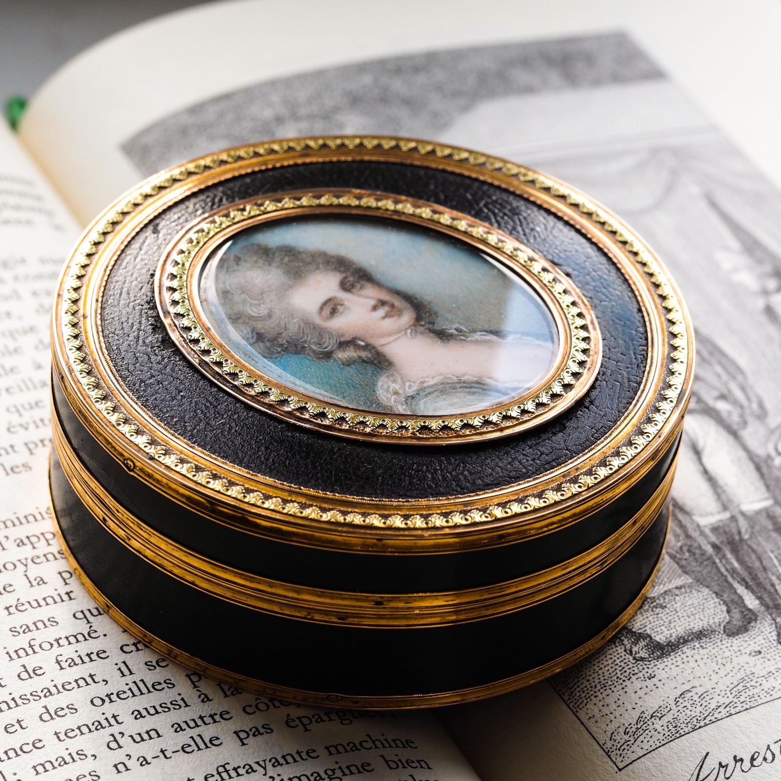Antique French Gold Mounted Circular Snuff/tobacco Box, Portrait of a Lady in the Manner of Cosway - 18th c (1 of 19)