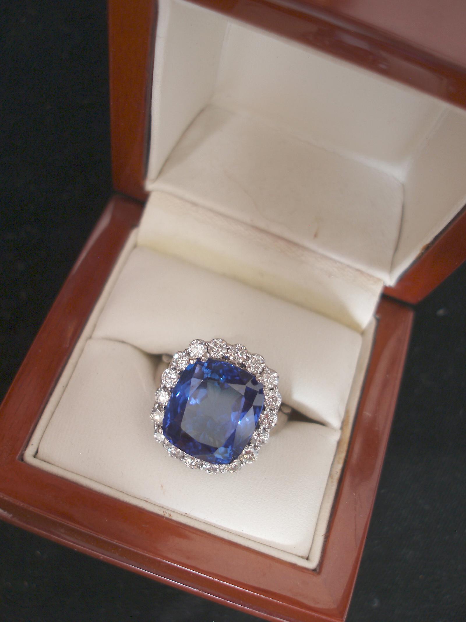 Tanzanite & Diamond Cluster Ring (1 of 3)