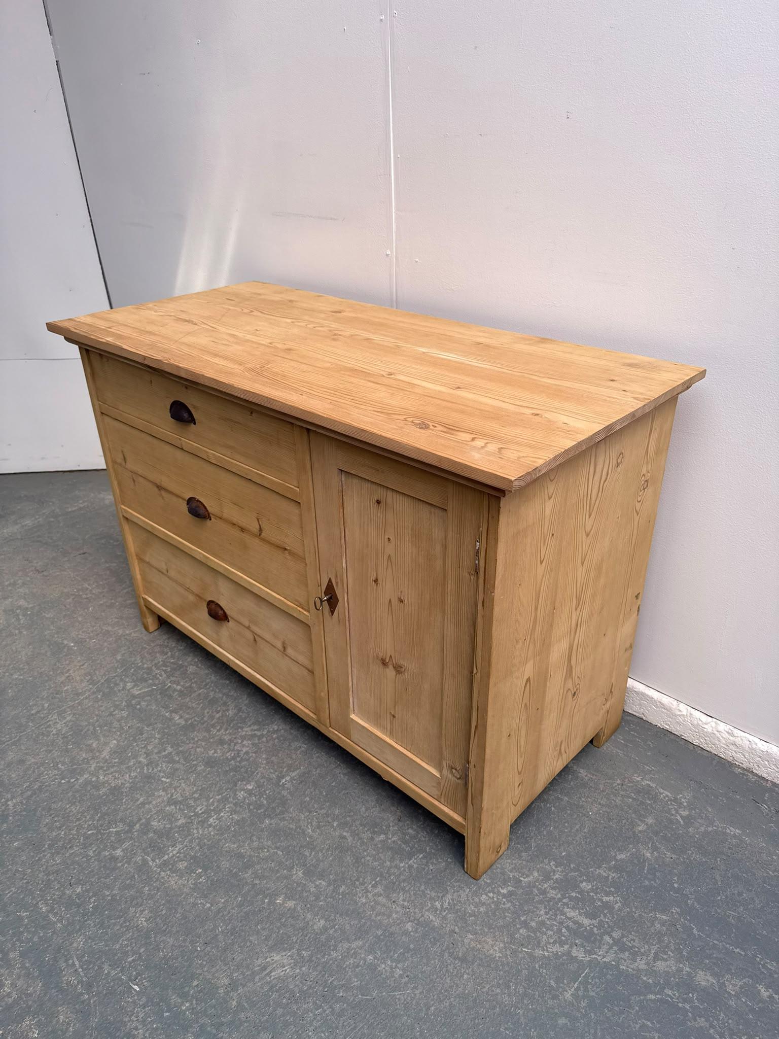Lovely Antique Pine 3 Drawer 1 Door Bathroom Cupboard to wax / paint (1 of 10) Lovely Antique Pine 3 Drawer 1 Door Bathroom Cupboard to wax / paint (1 of 10)
