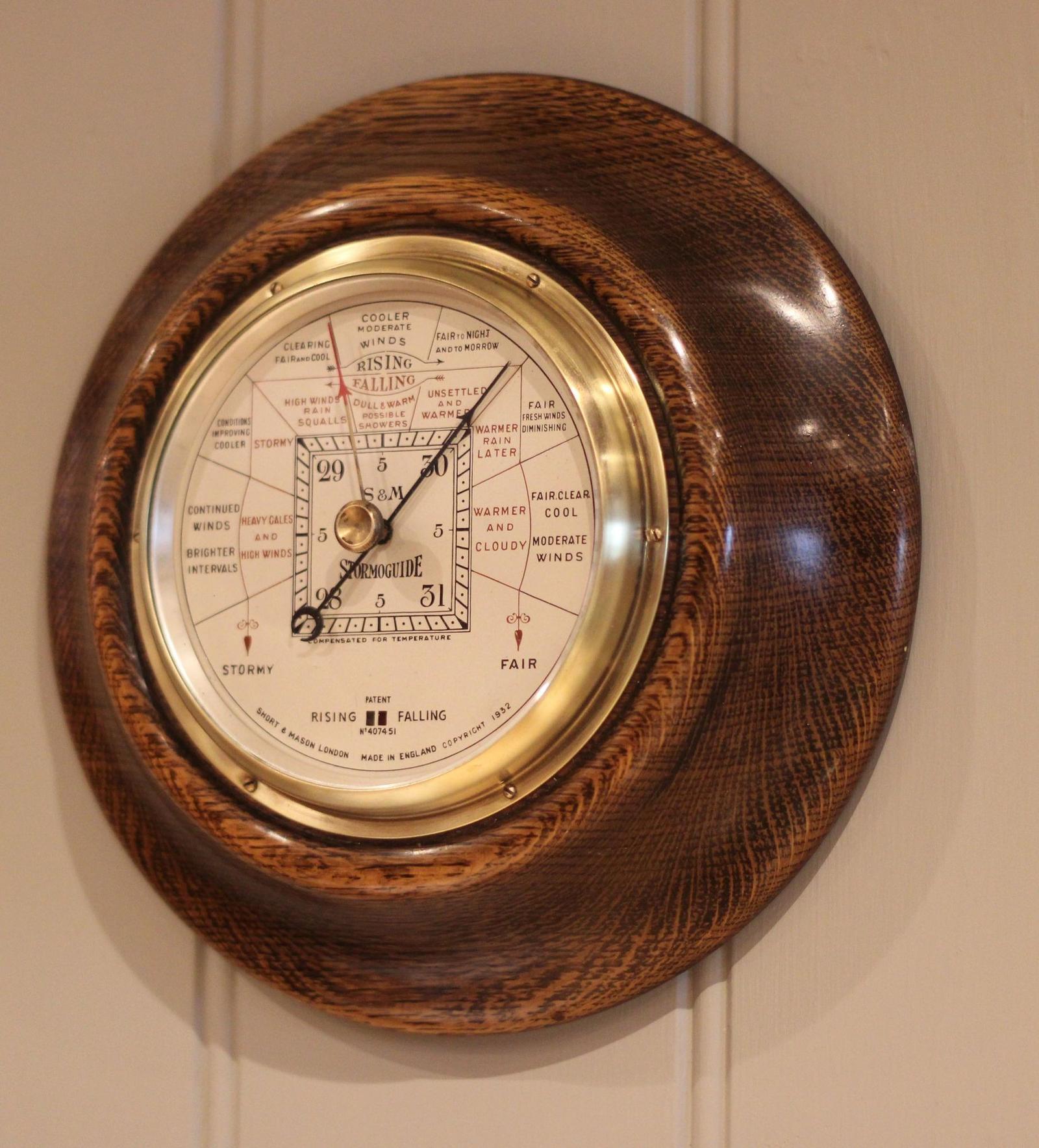 Edwardian Oak Aneroid Barometer (1 of 10) Edwardian Oak Aneroid Barometer (1 of 10)