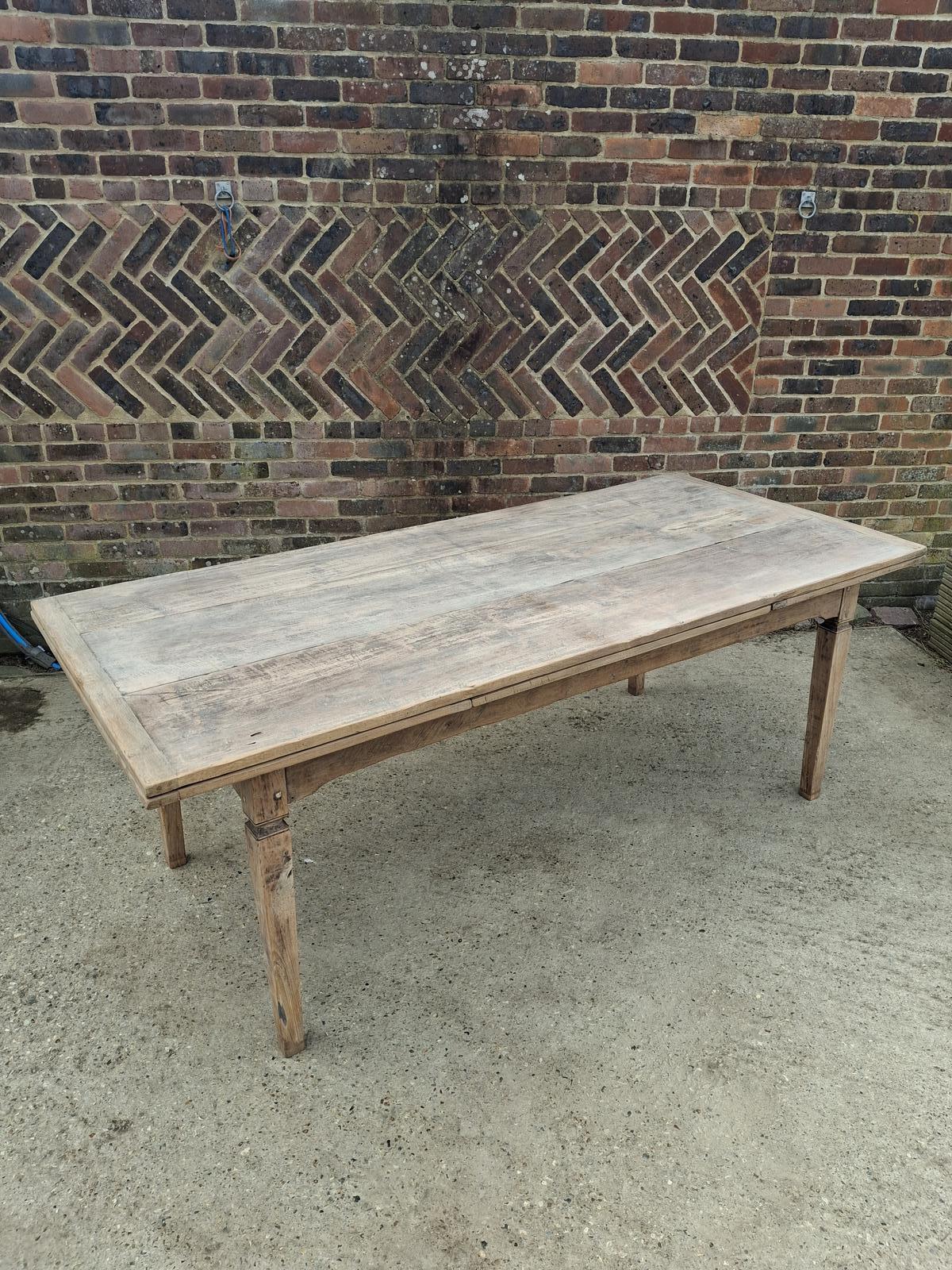French Bleached Oak Extending Dining Table Farmhouse Refectory Table 2 Extension (1 of 22) French Bleached Oak Extending Dining Table Farmhouse Refectory Table 2 Extension (1 of 22)