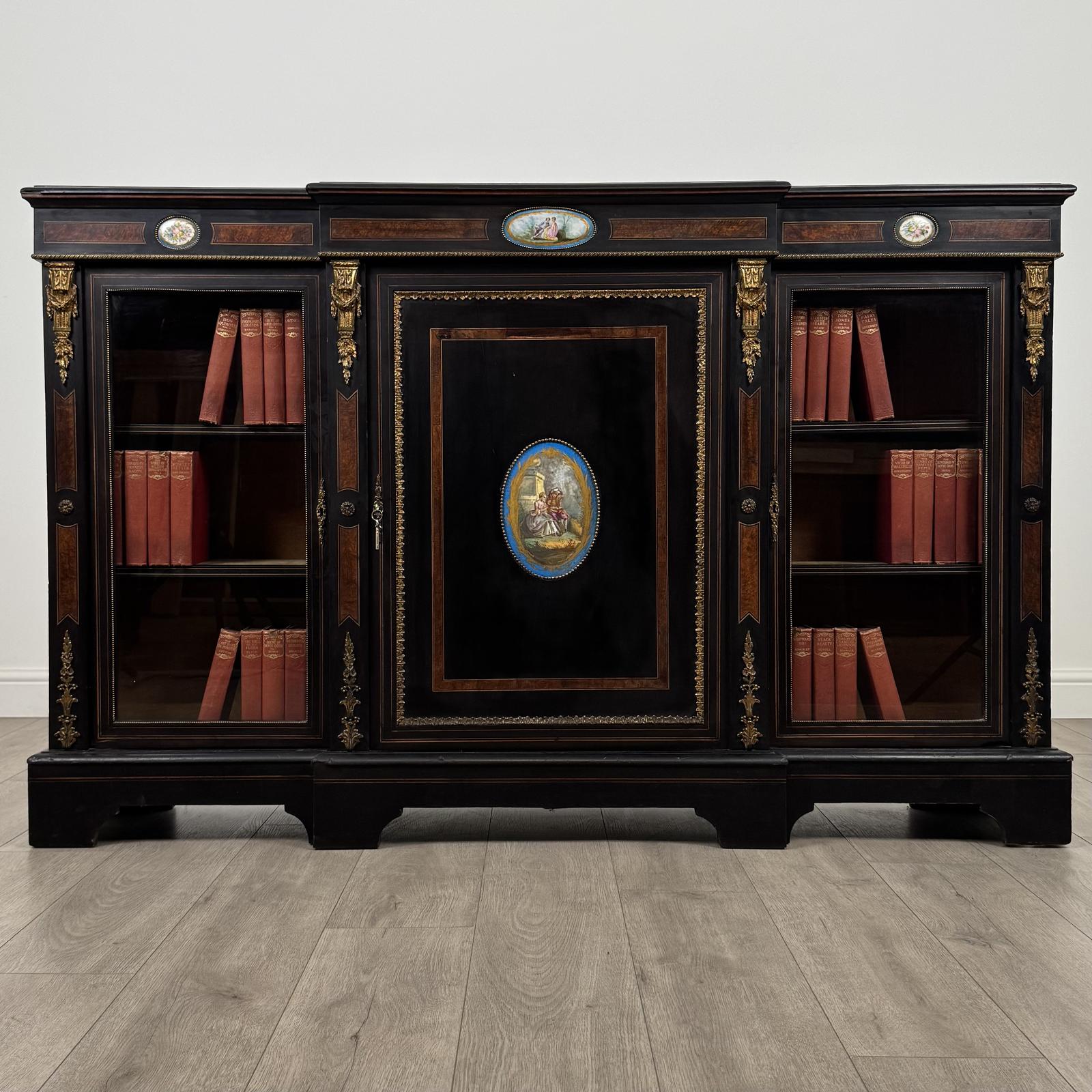 Antique 19th Century Ebonised Credenza of Finest Quality (1 of 11) Antique 19th Century Ebonised Credenza of Finest Quality (1 of 11)