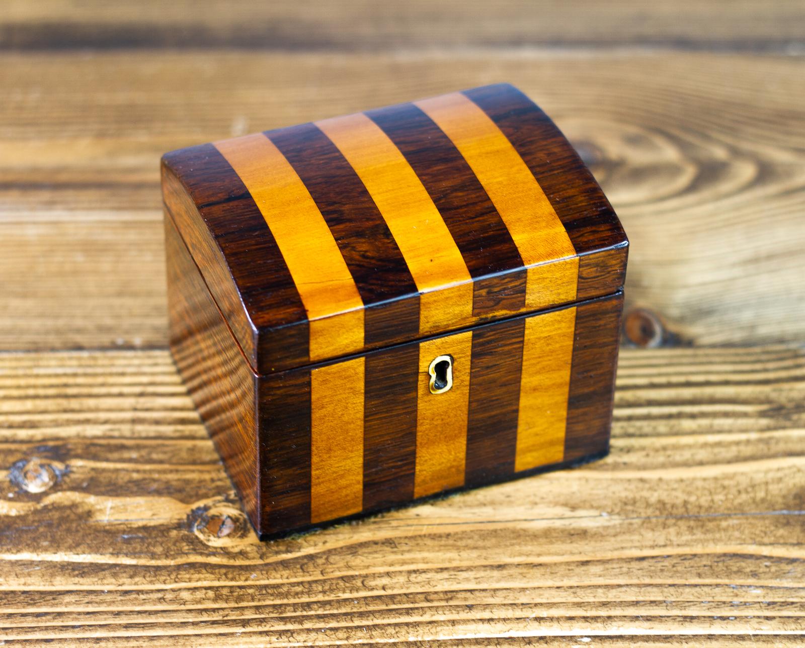 Single Striped Tea Caddy c.1830 (1 of 8) Single Striped Tea Caddy c.1830 (1 of 8)