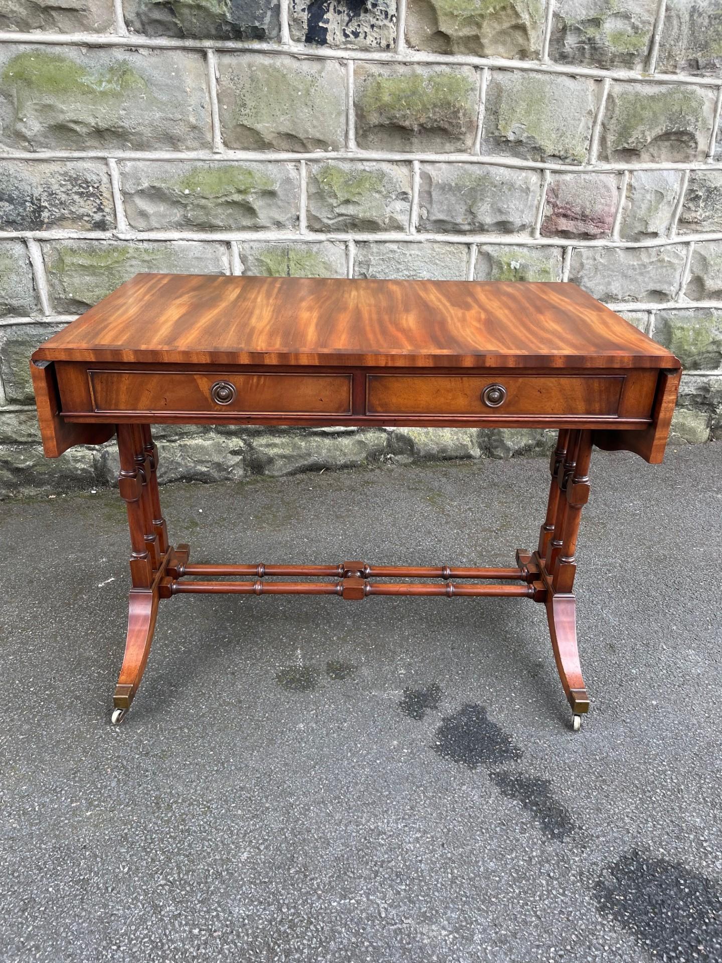 Quality Antique Mahogany Sofa Table (1 of 10)