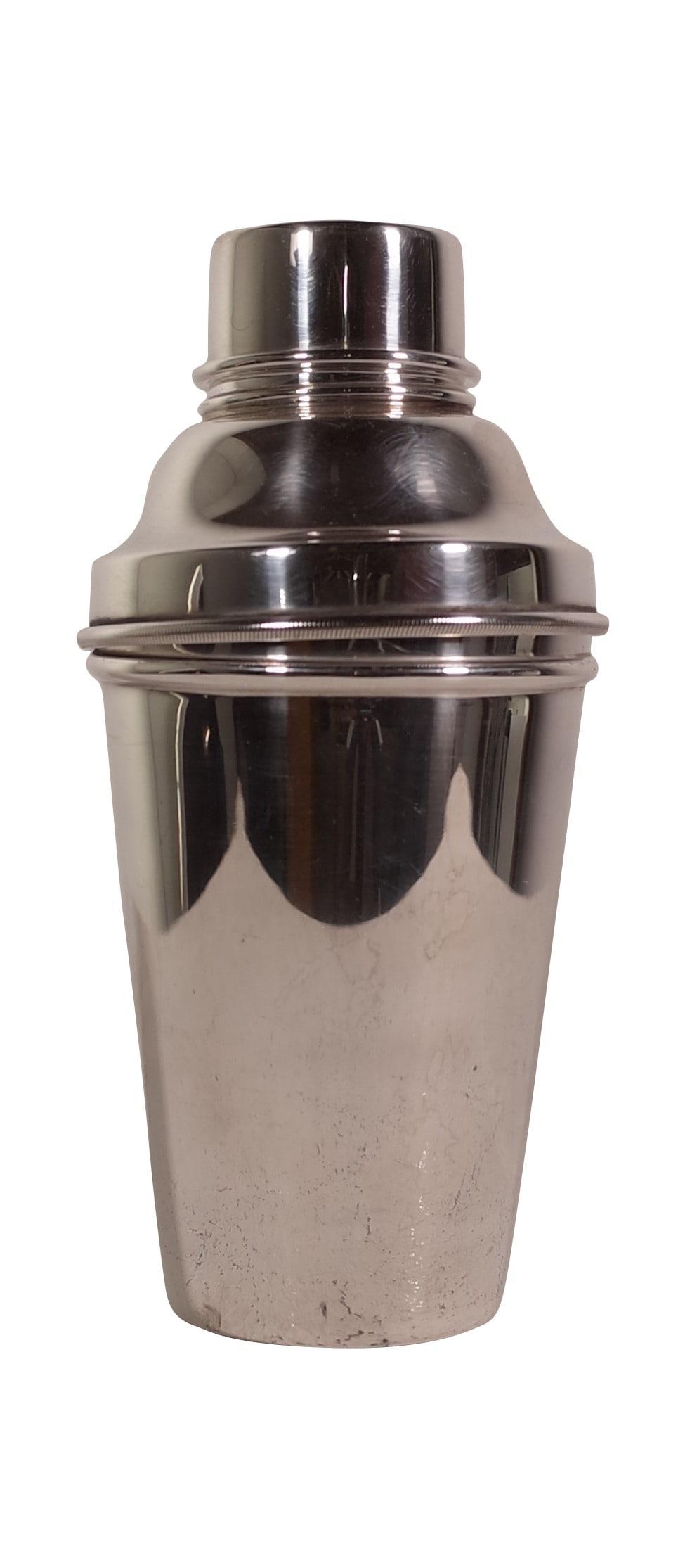 Cocktail Shaker (1 of 4) Cocktail Shaker (1 of 4)