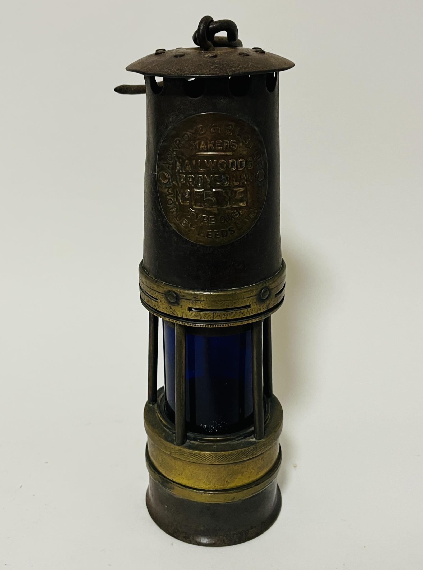World War 2 ARP Miner's Lamp with Blue Glass (1 of 11) World War 2 ARP Miner's Lamp with Blue Glass (1 of 11)