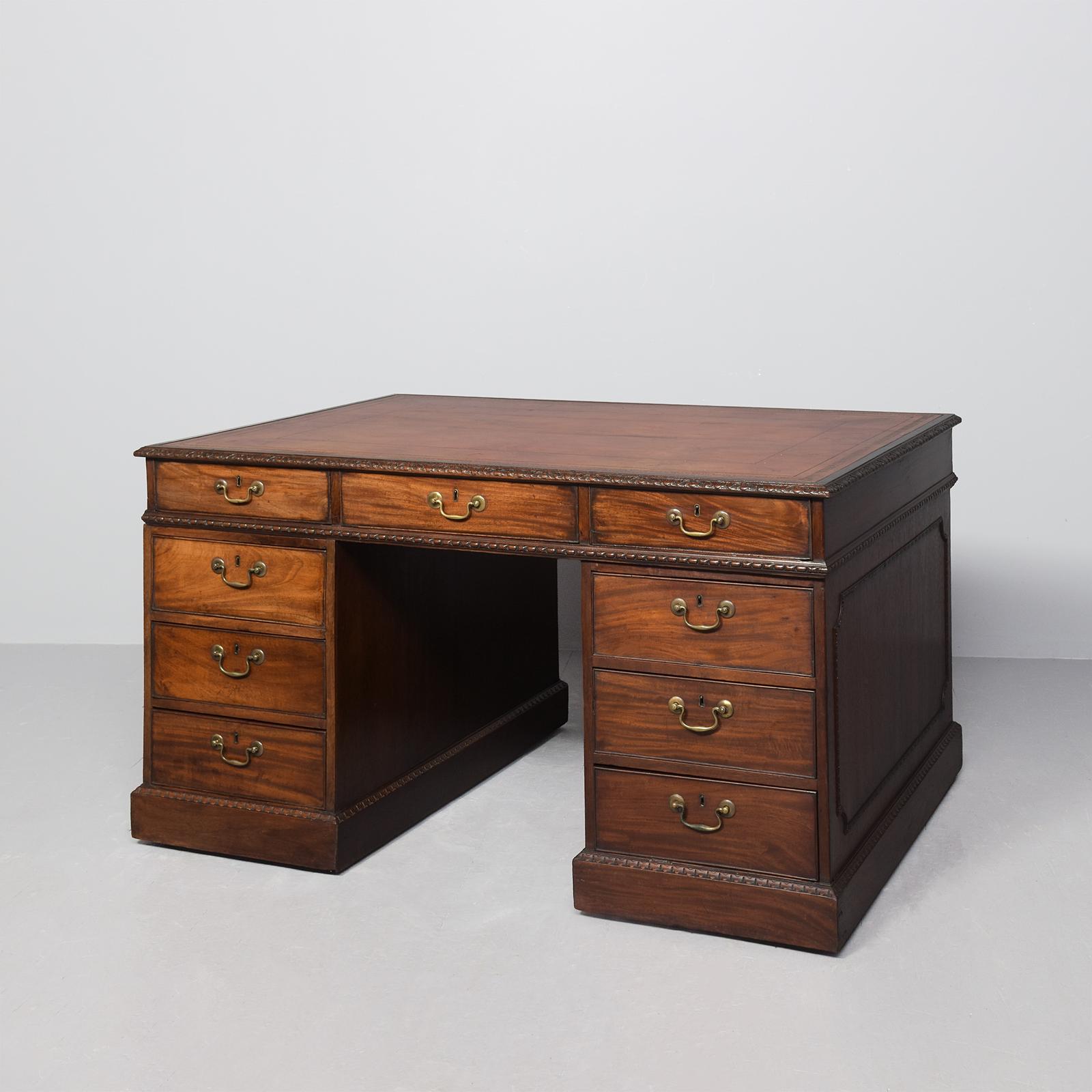 George 3rd Full-size Mahogany Partners Desk with Drawers on Both Sides in Excellent Original Condition (1 of 8) George 3rd Full-size Mahogany Partners Desk with Drawers on Both Sides in Excellent Original Condition (1 of 8)