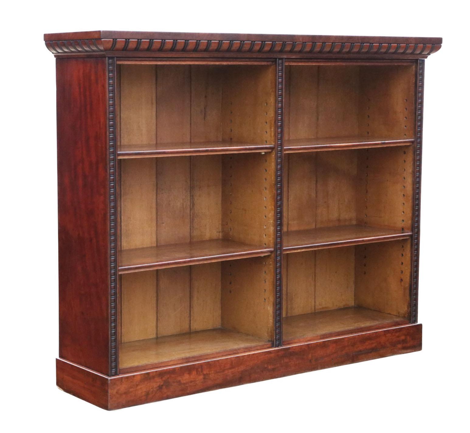 Antique 19th Century Mahogany Adjustable Shelved Bookcase – Fine Quality (1 of 11)