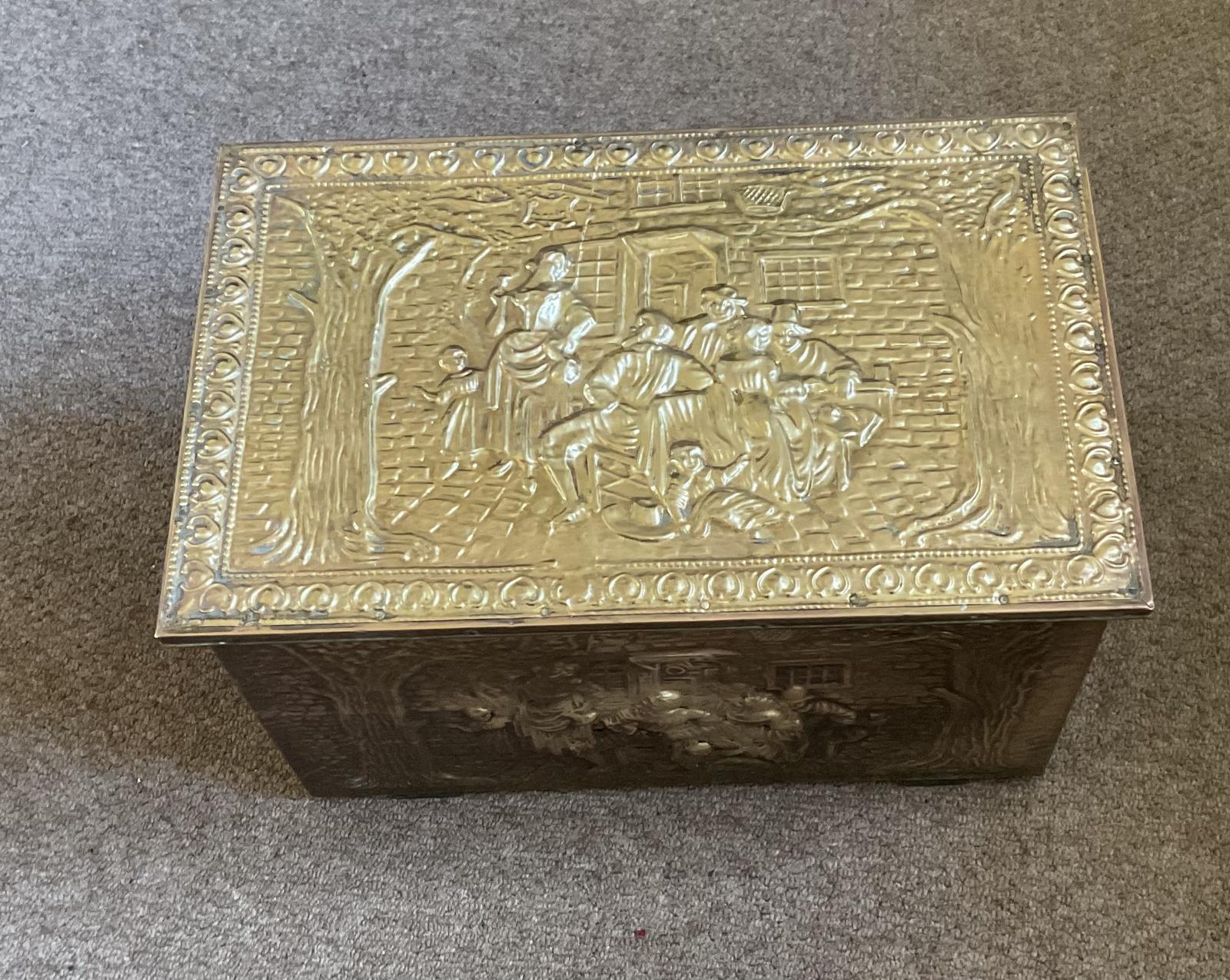Early 20th Century Brass Bound Log or Coal Box (1 of 4)