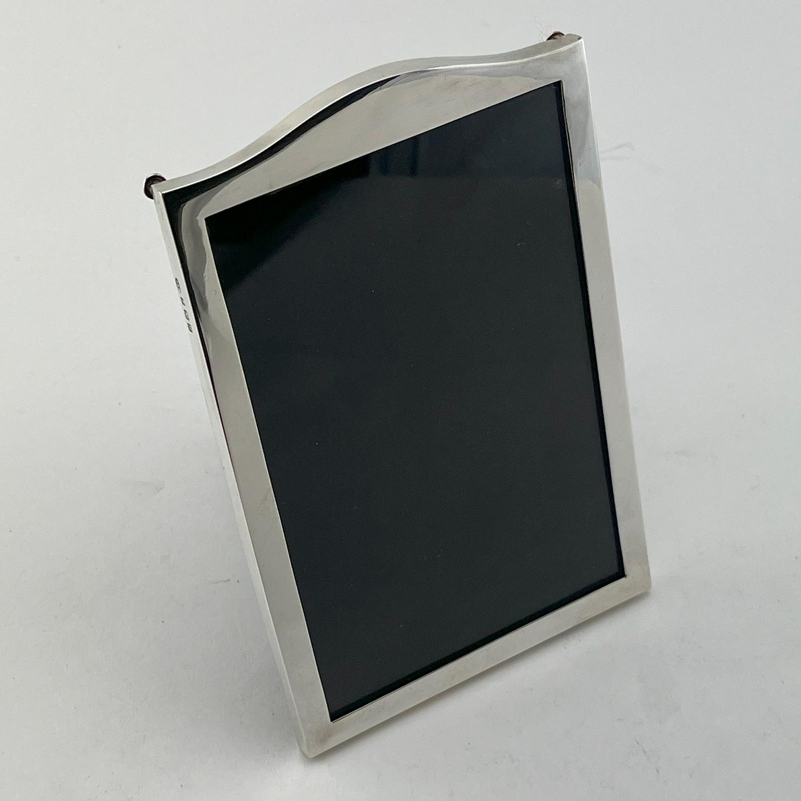 Smart Rectangular Antique Sterling Silver Photo Frame (1 of 4) Smart Rectangular Antique Sterling Silver Photo Frame (1 of 4)