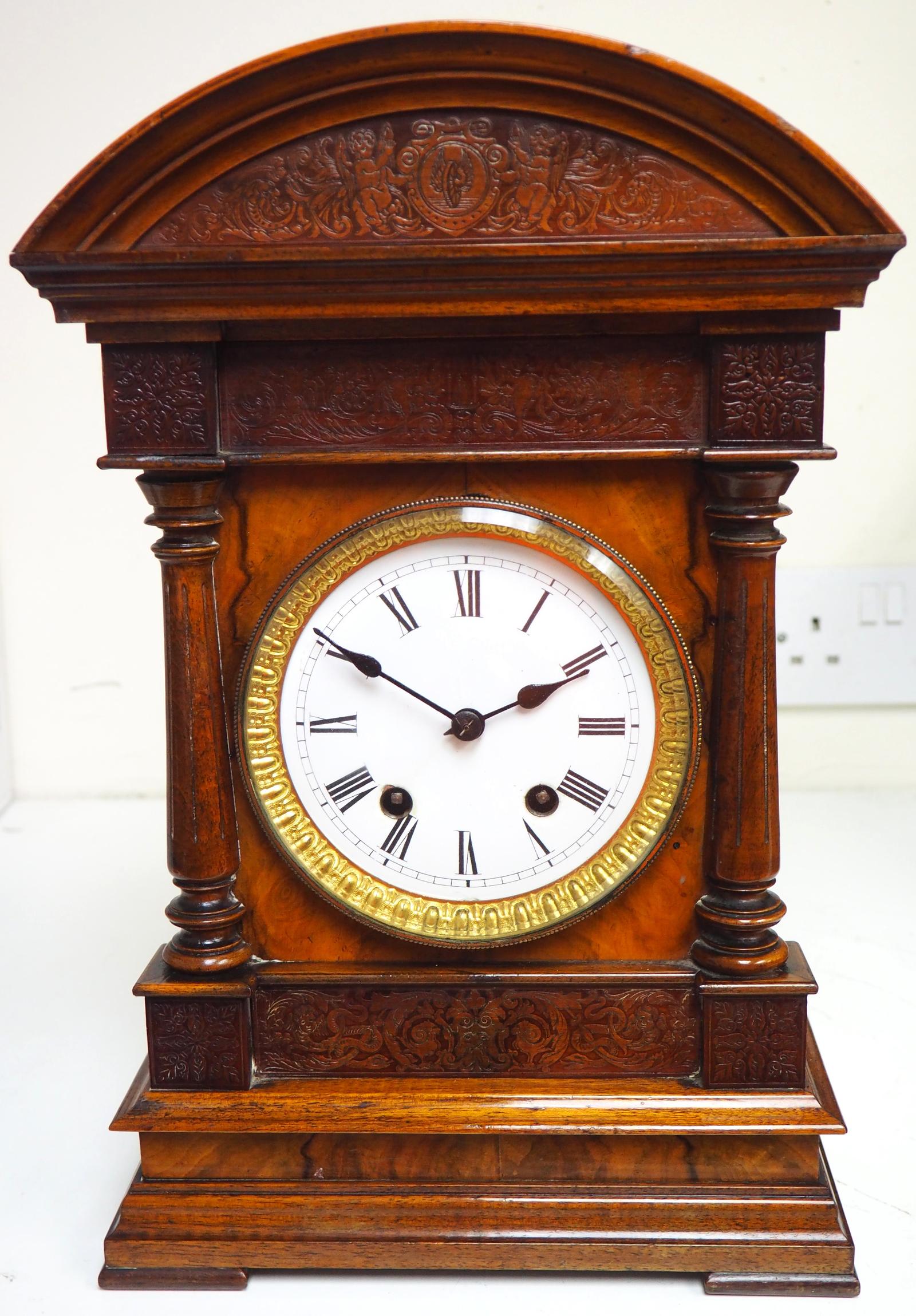 Superb Burr Walnut 8-day Mantel Clock Antique Striking Bracket Clock (1 of 12)