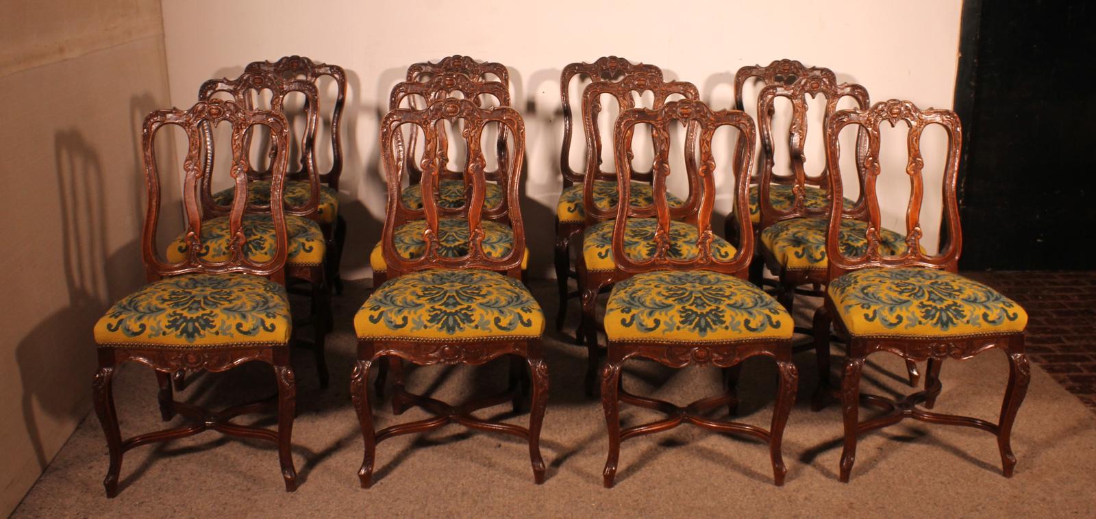 Set Of 12 Louis XIV Style Oak Chairs (1 of 14)
