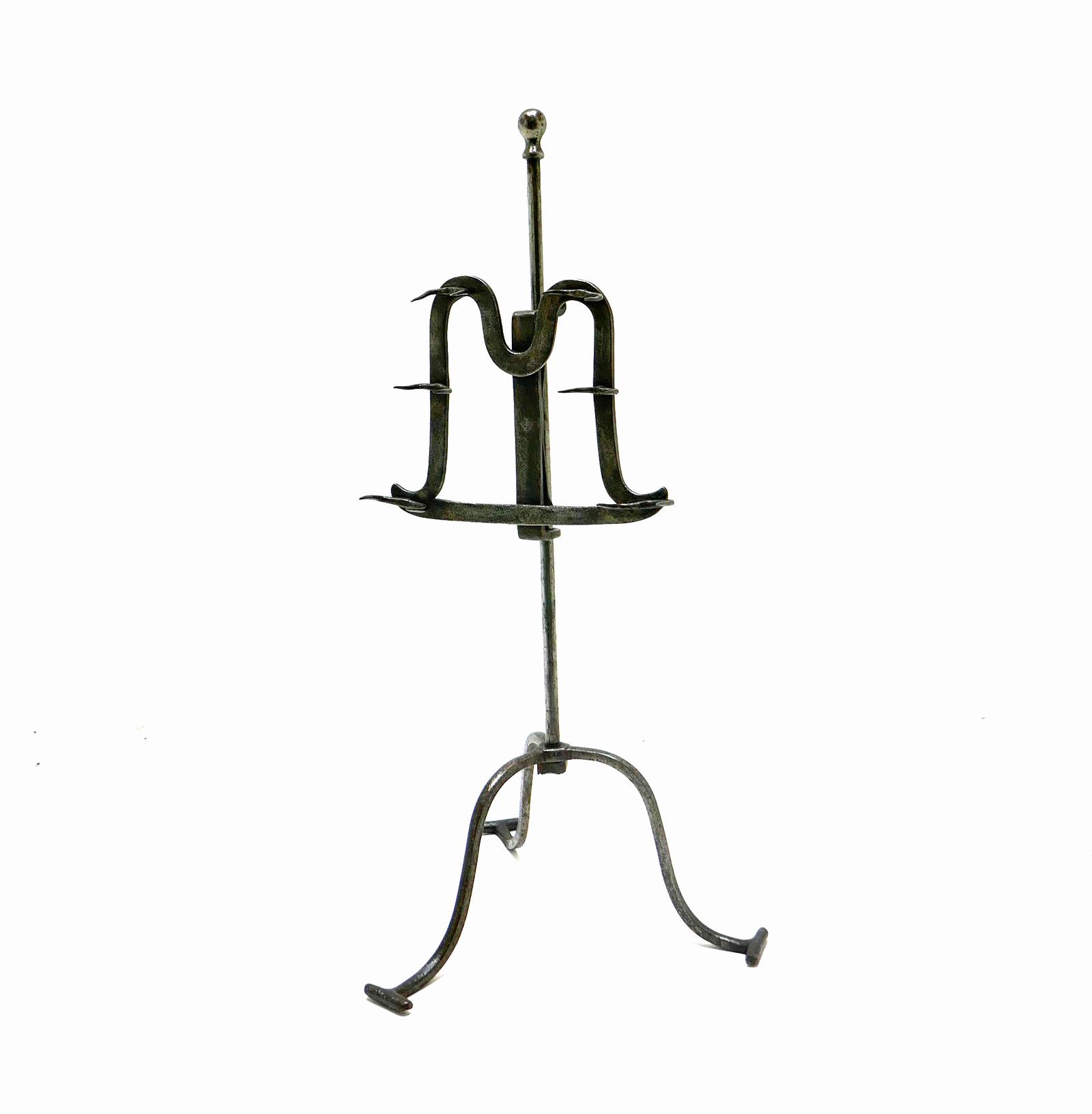 Antique Early Metalware 18th Century Iron Six Pronged Lark Spit with Unusual Rolled Feet (1 of 6) Antique Early Metalware 18th Century Iron Six Pronged Lark Spit with Unusual Rolled Feet (1 of 6)