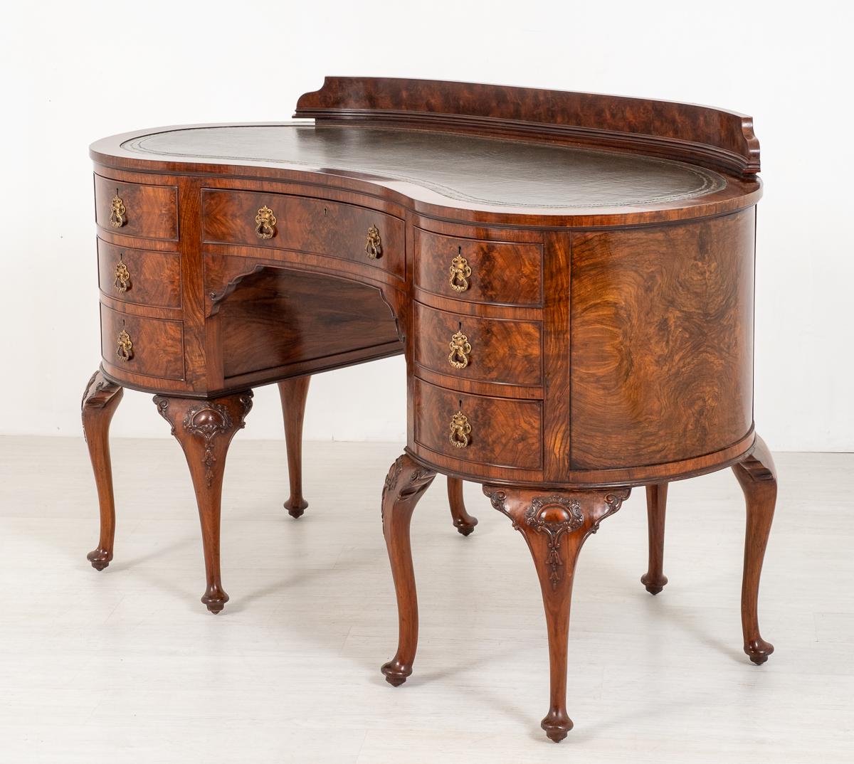 Stunning Burr Walnut Kidney Shaped Desk (1 of 12) Stunning Burr Walnut Kidney Shaped Desk (1 of 12)