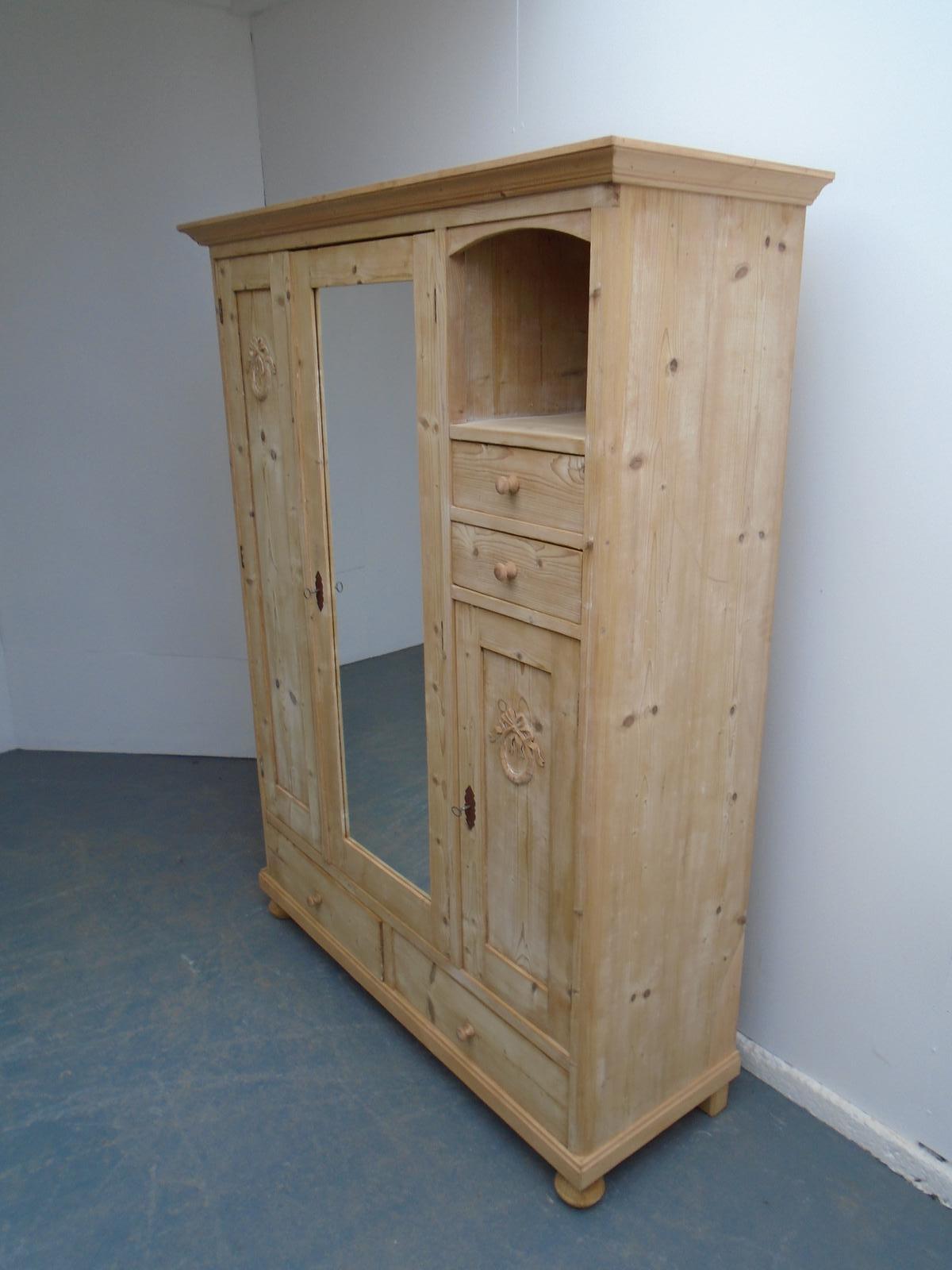 A Large 1 Piece Mirrored Antique / Old Pine Hall Wardrobe to Wax / Paint (1 of 11) A Large 1 Piece Mirrored Antique / Old Pine Hall Wardrobe to Wax / Paint (1 of 11)