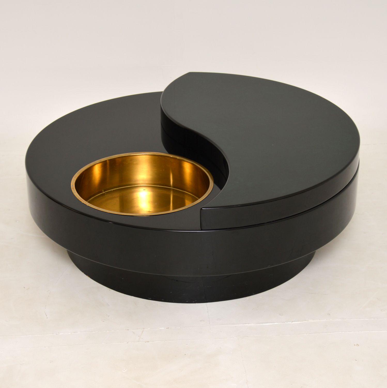 1960's Willy Rizzo Yin Yang Coffee Table (1 of 6) 1960's Willy Rizzo Yin Yang Coffee Table (1 of 6)