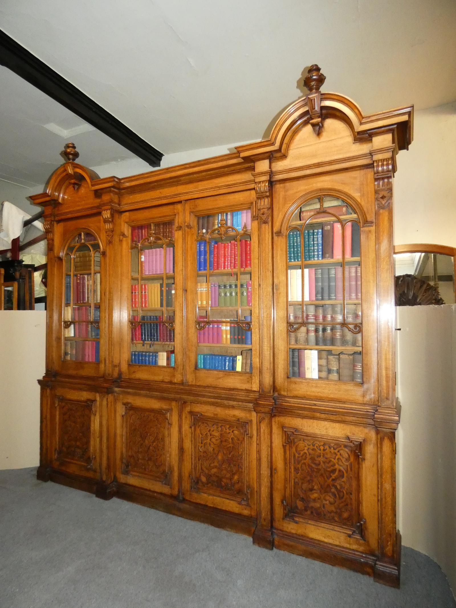 Large Oak Bookcase (1 of 7)
