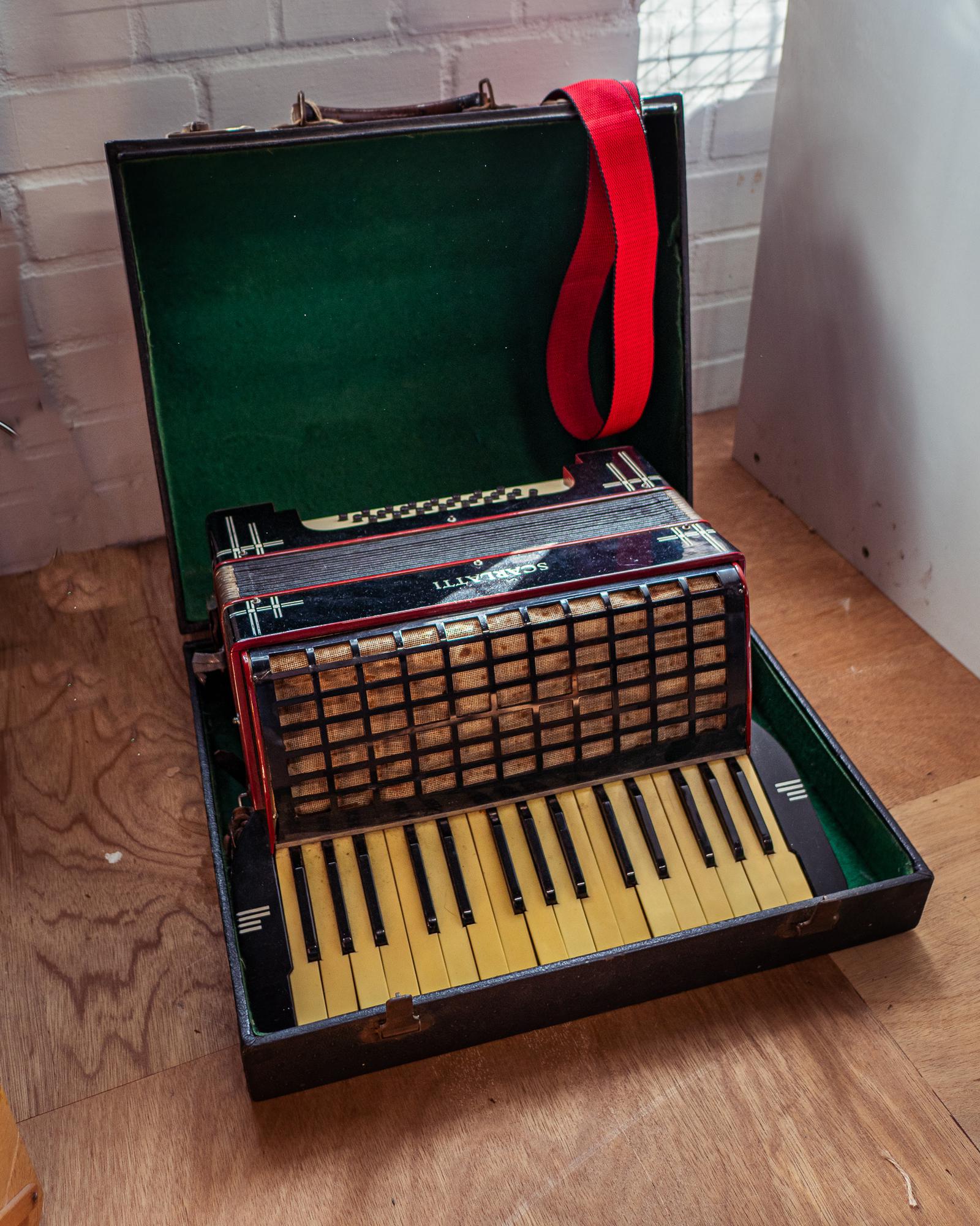 Scarlatti Accordion (1 of 5) Scarlatti Accordion (1 of 5)