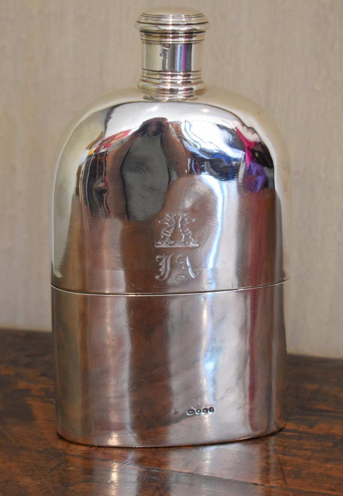 Fine Early Victorian Solid Silver Hip Flask (1 of 8) Fine Early Victorian Solid Silver Hip Flask (1 of 8)