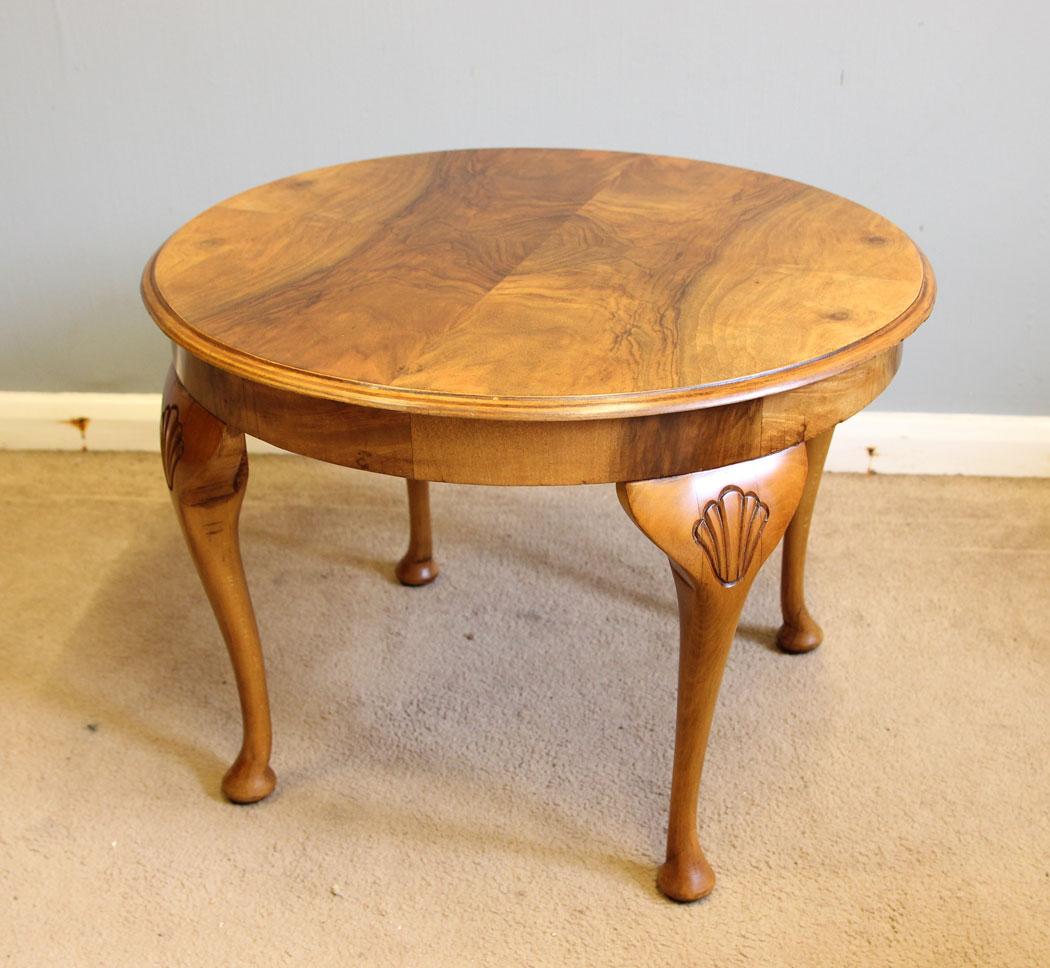 Figured Walnut Round 20th Century Occasional Coffee Table (1 of 3)
