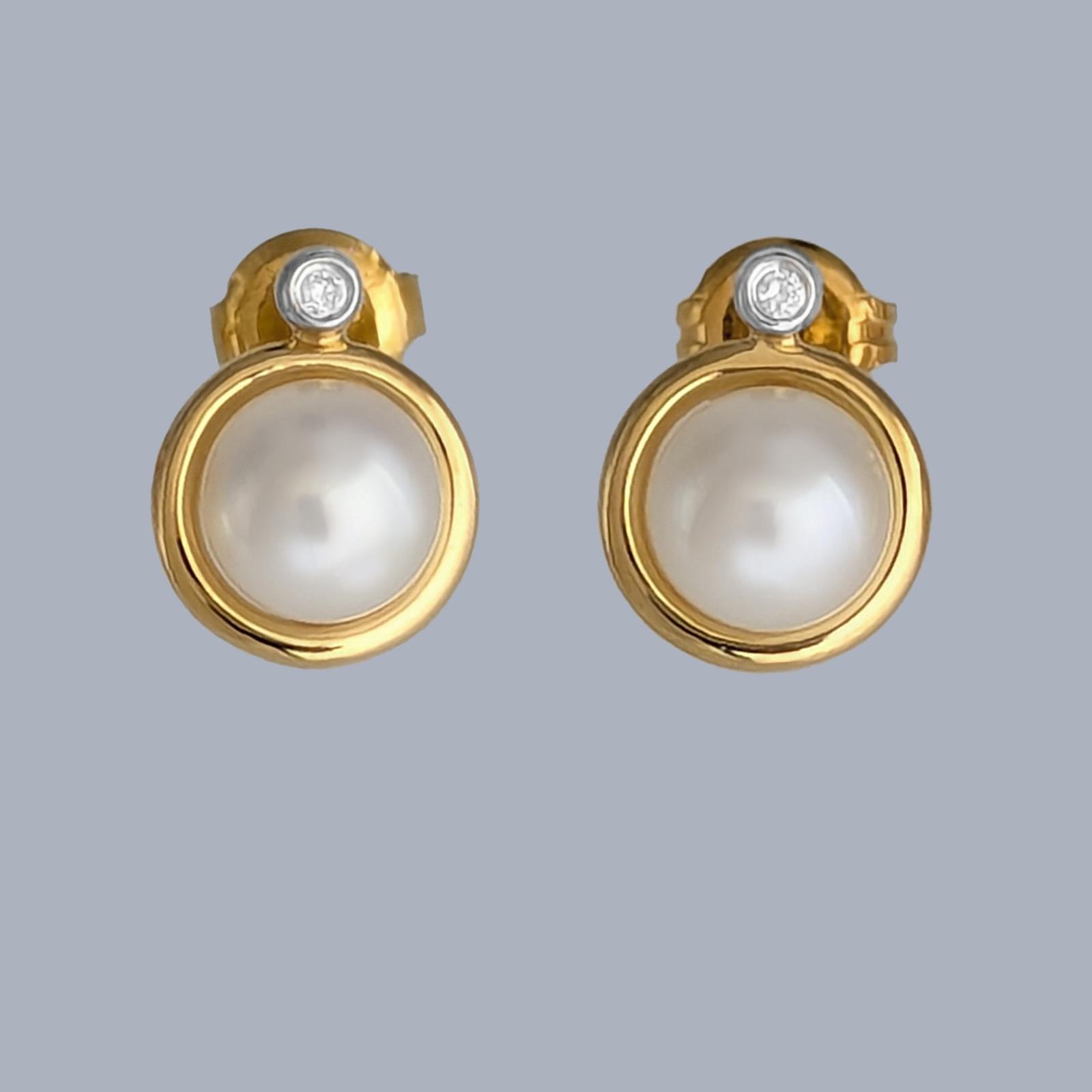 Vintage 18ct Gold Diamond and Pearl Drop Earrings 1980s Birmingham Hallmarked (1 of 9) Vintage 18ct Gold Diamond and Pearl Drop Earrings 1980s Birmingham Hallmarked (1 of 9)