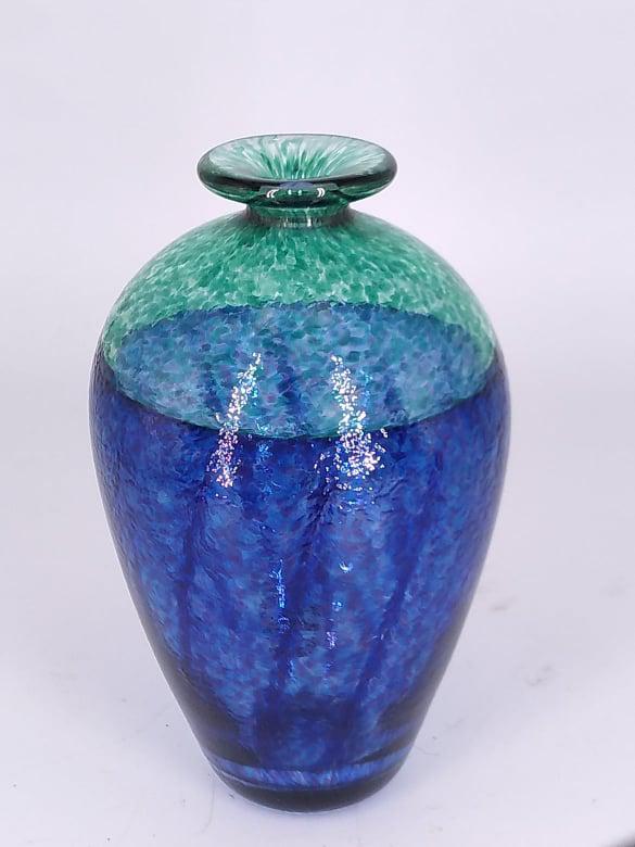 Jeff Walker & Robin Smith Hand Blown Blue & Green Vase (1 of 3) Jeff Walker & Robin Smith Hand Blown Blue & Green Vase (1 of 3)