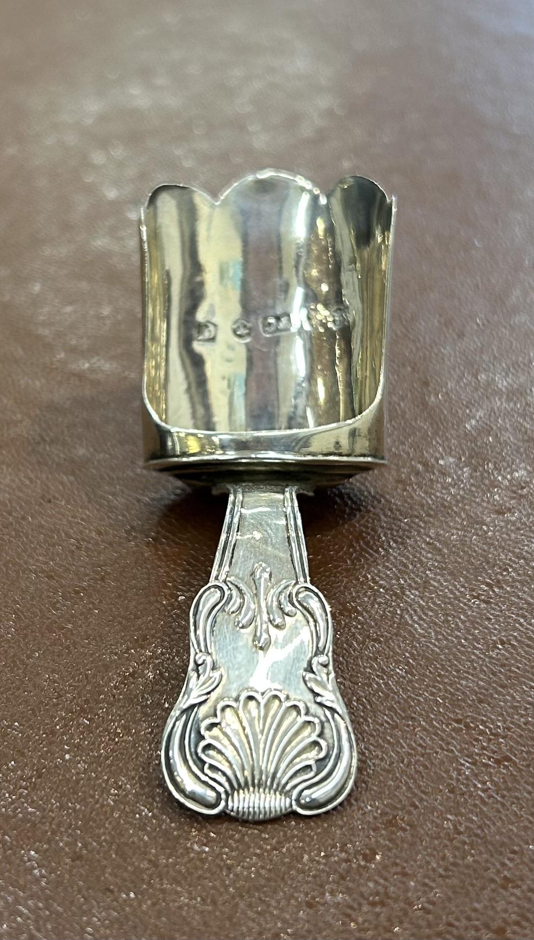 Silver Caddy Spoon - Birmingham 1825 (1 of 8)