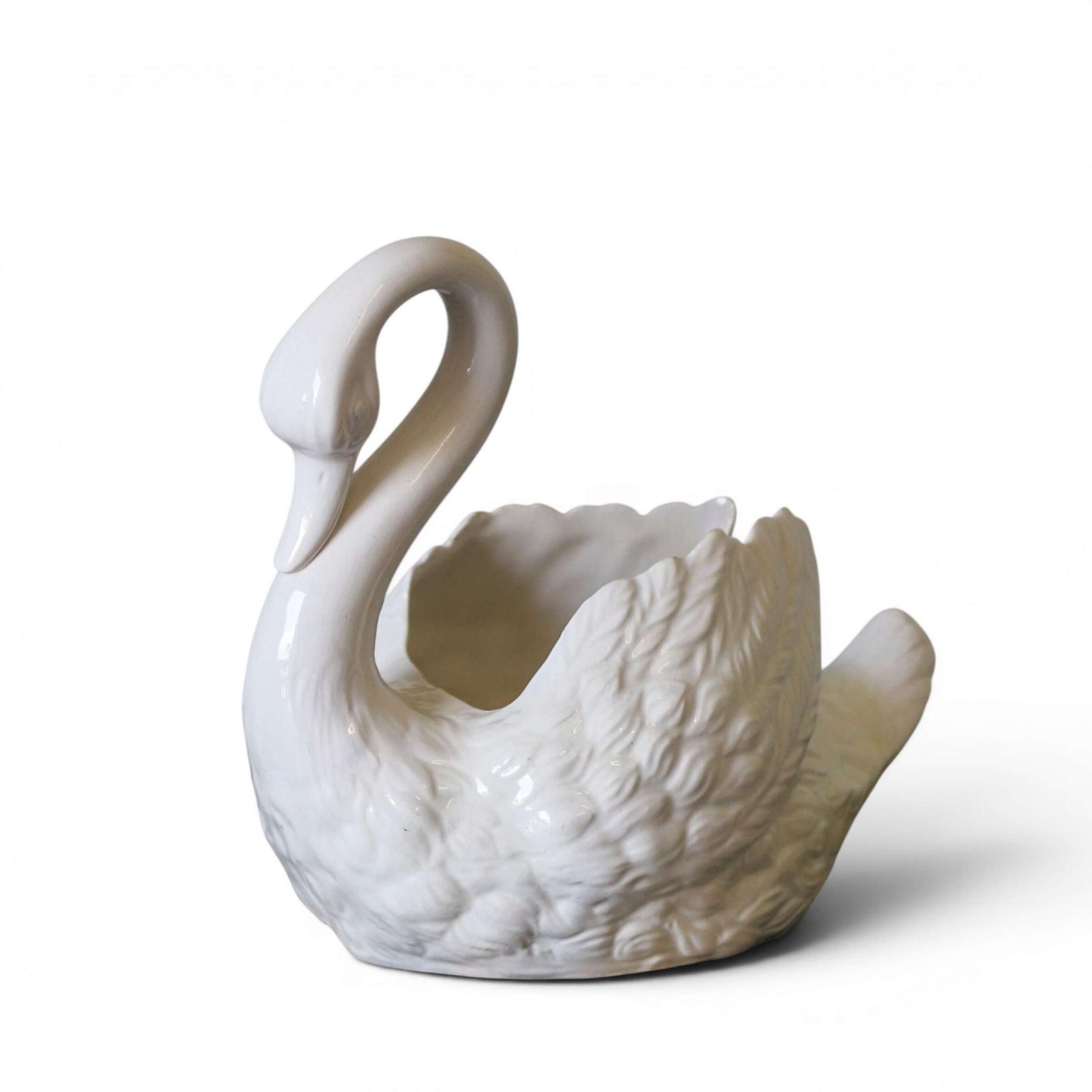 Vintage Ceramic Swan Planter — White Glazed Mid‑Century Pottery | Elegant Decorative Piece (1 of 8) Vintage Ceramic Swan Planter — White Glazed Mid‑Century Pottery | Elegant Decorative Piece (1 of 8)