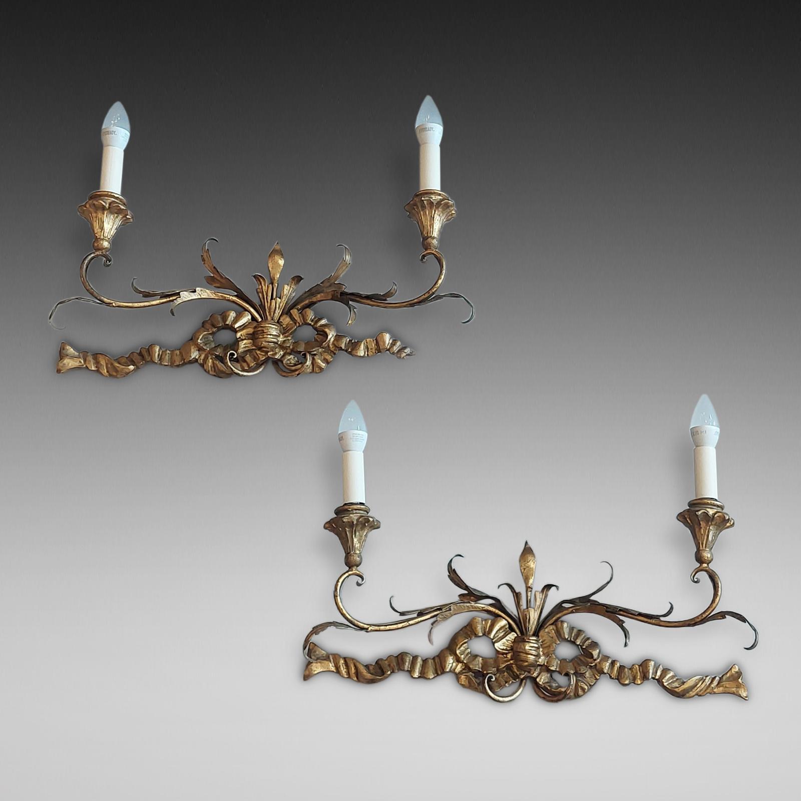 Pair of Victorian Giltwood Two Branch Wall Lights (1 of 10)