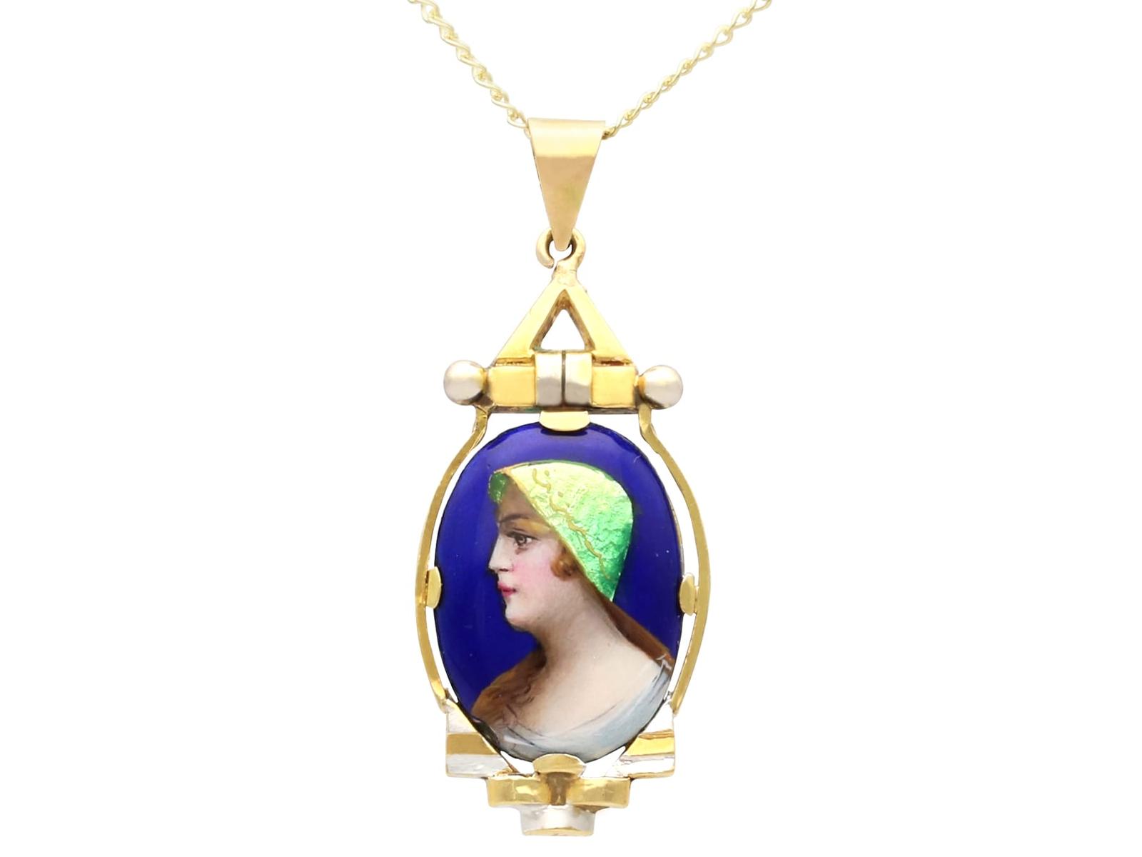 Antique French Enamel & 18ct Yellow Gold Pendant c.1910 (1 of 9)