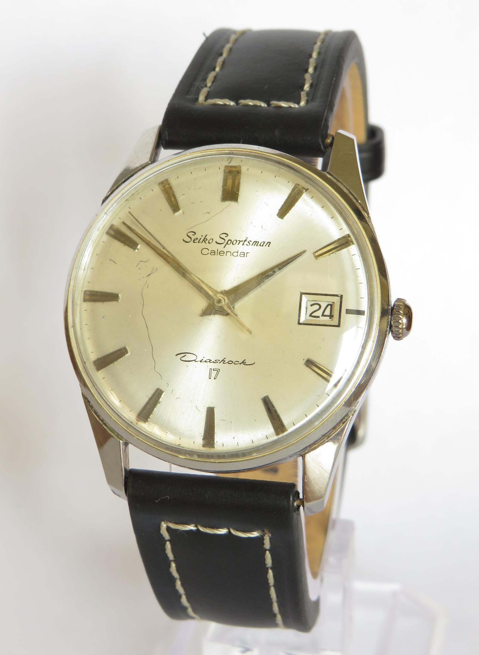 Watch: Gents 1960s Seiko Sportsman Calendar Wrist Watch (1 of 5)