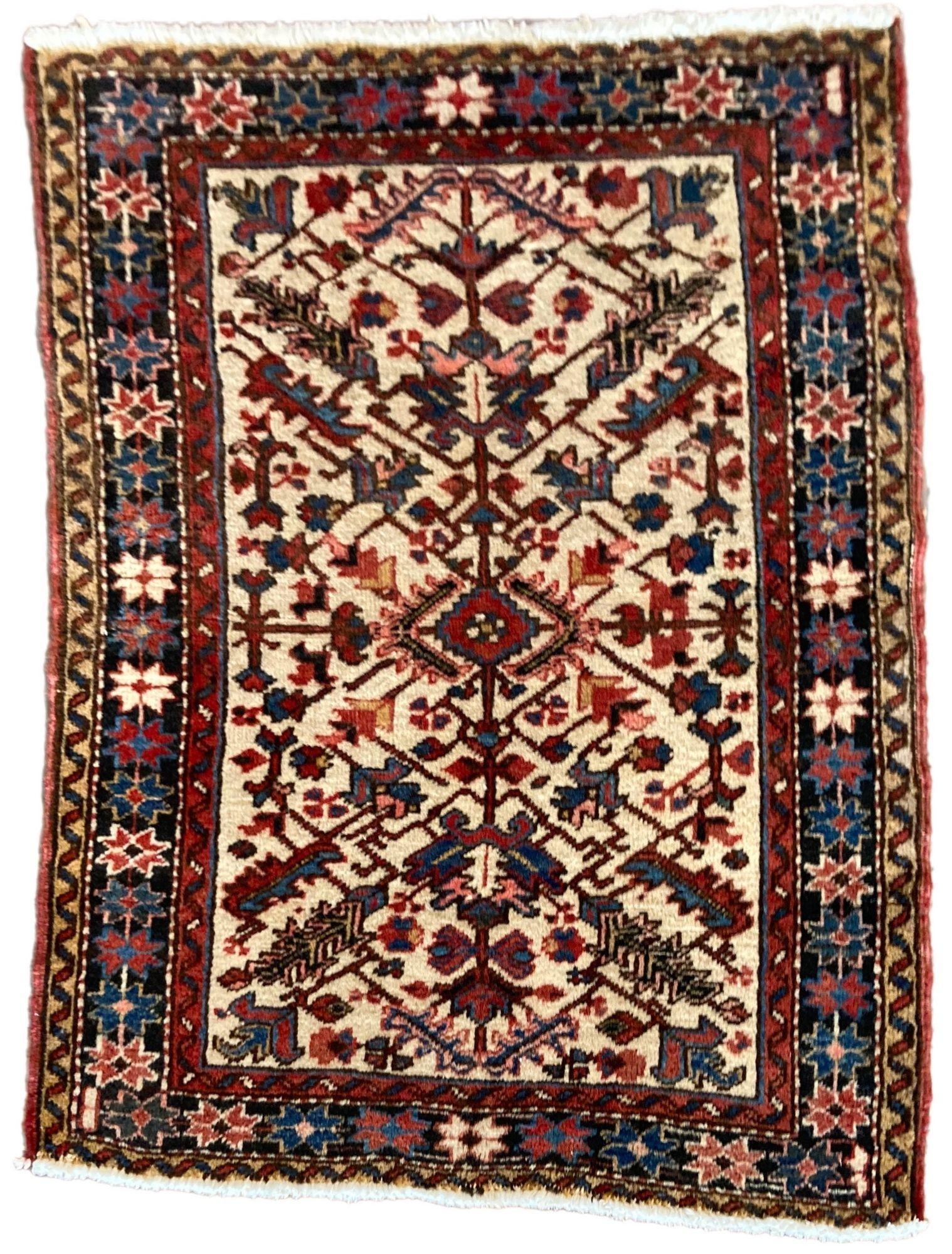 Antique Heriz Rug (1 of 14) Antique Heriz Rug (1 of 14)