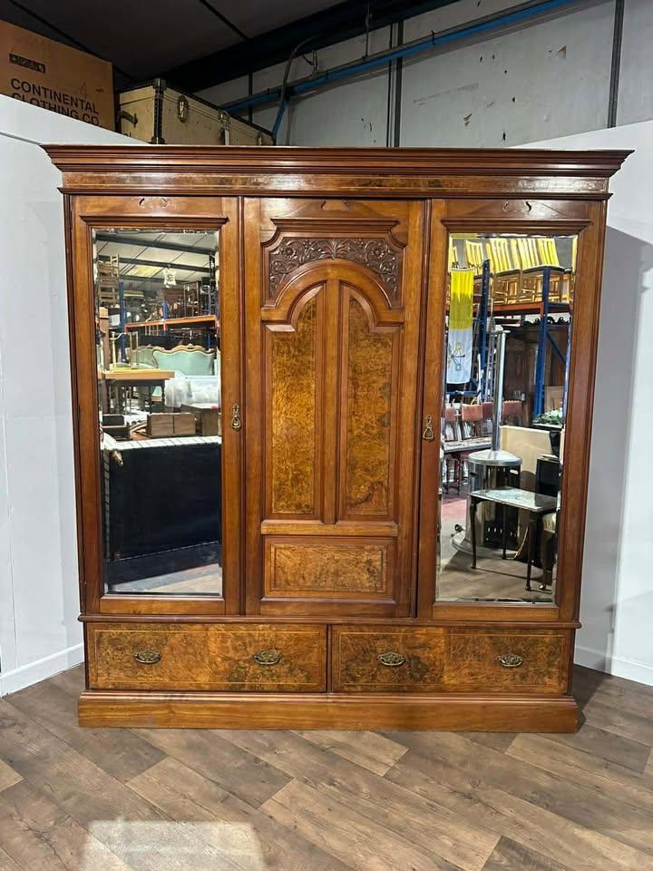 Victorian Walnut Triple Compactum Wardrobe By Johnson & Appleyards Ltd., Sheffield (1 of 20)