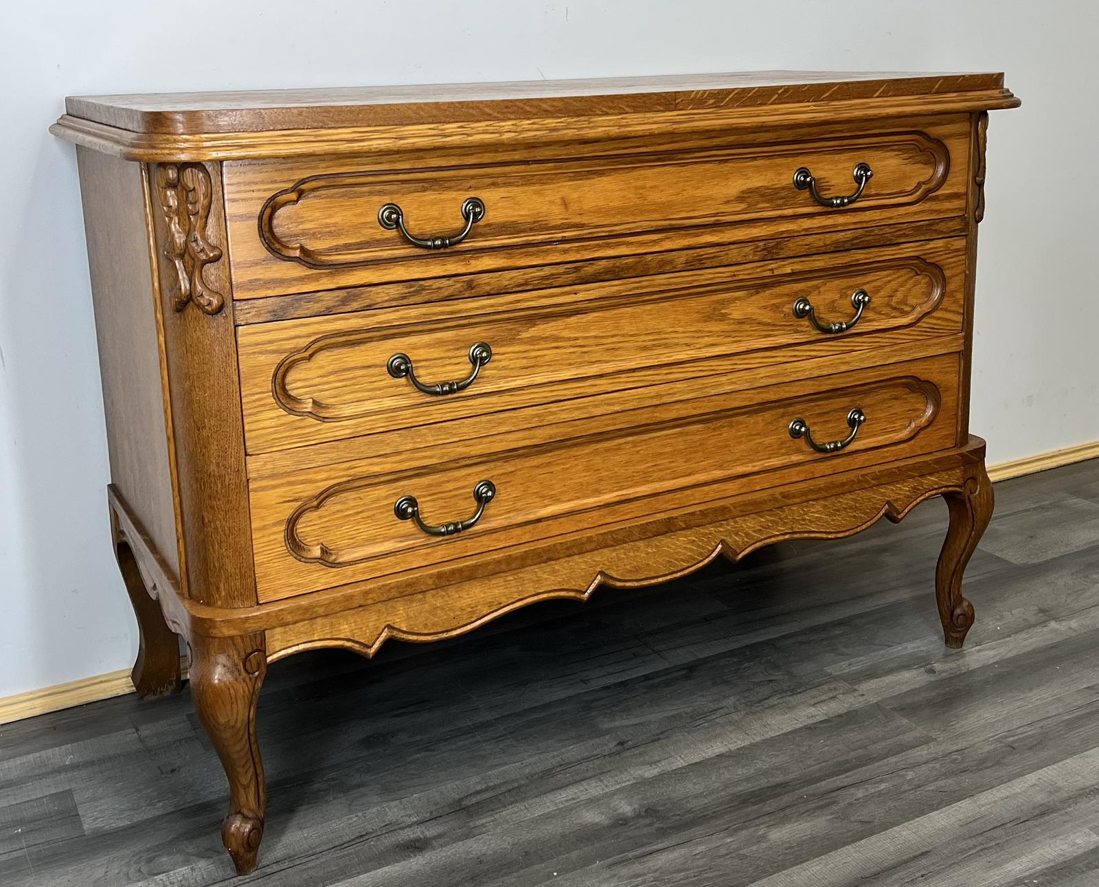 Vintage French Chest of Drawers / Sideboard / Cabinet (1 of 6) Vintage French Chest of Drawers / Sideboard / Cabinet (1 of 6)