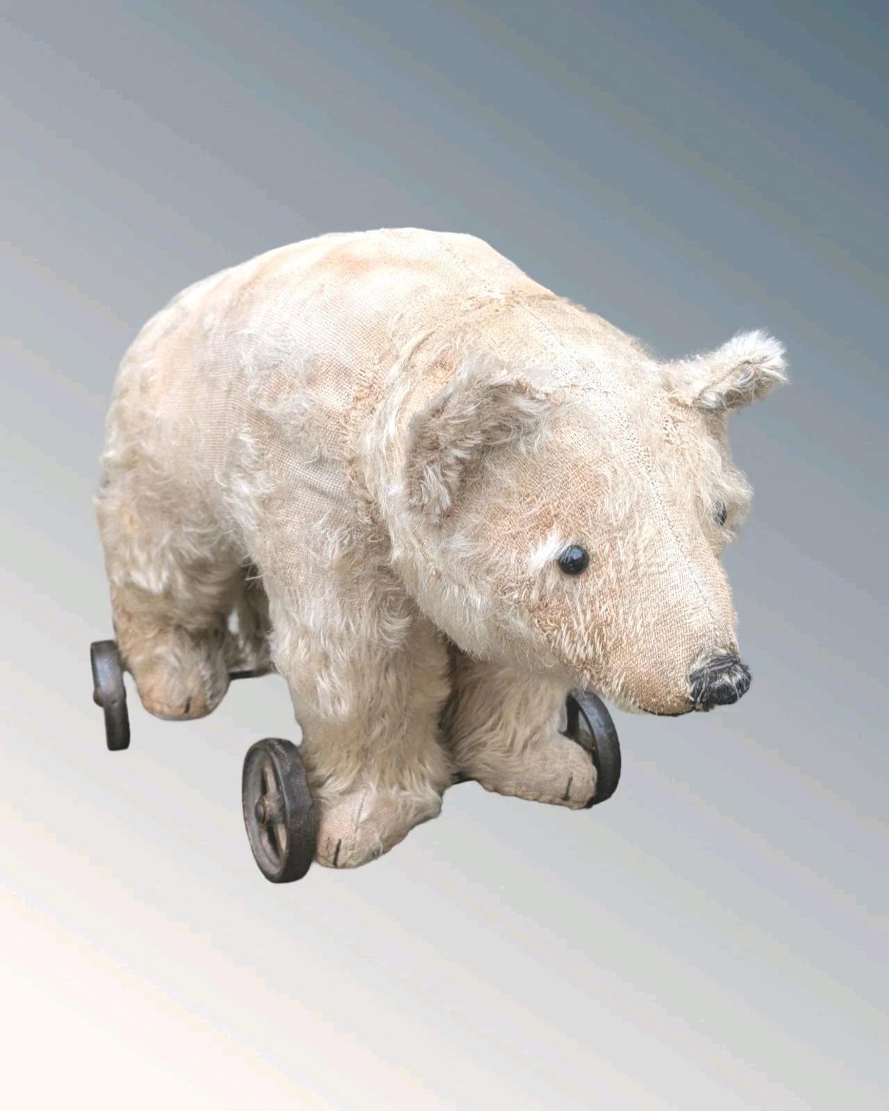 Charming Early 20th Century Steiff Bear on Wheels (1 of 7) Charming Early 20th Century Steiff Bear on Wheels (1 of 7)
