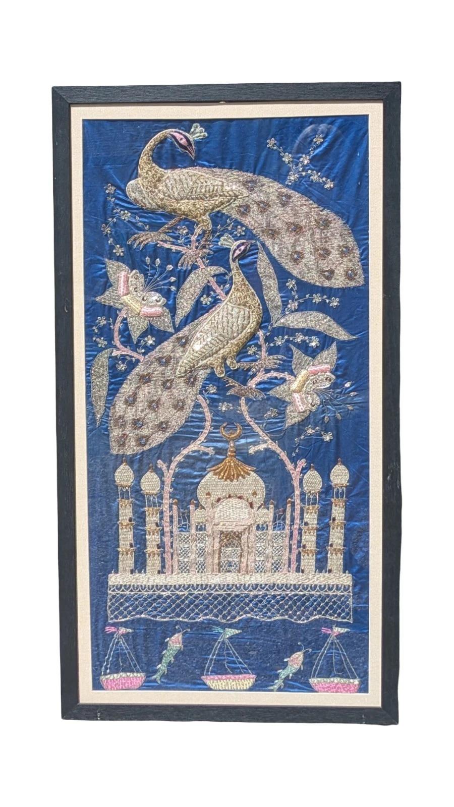 Beautiful Indian Embroidery on Silk Taj Mahal & Peacocks (1 of 9) Beautiful Indian Embroidery on Silk Taj Mahal & Peacocks (1 of 9)