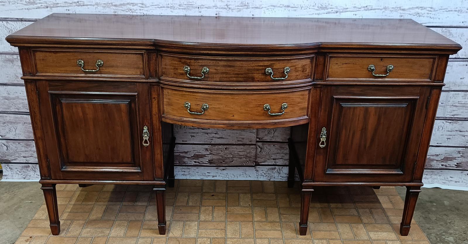 An Edwardian Mahogany Sideboard Made by Maple & Co (1 of 8)