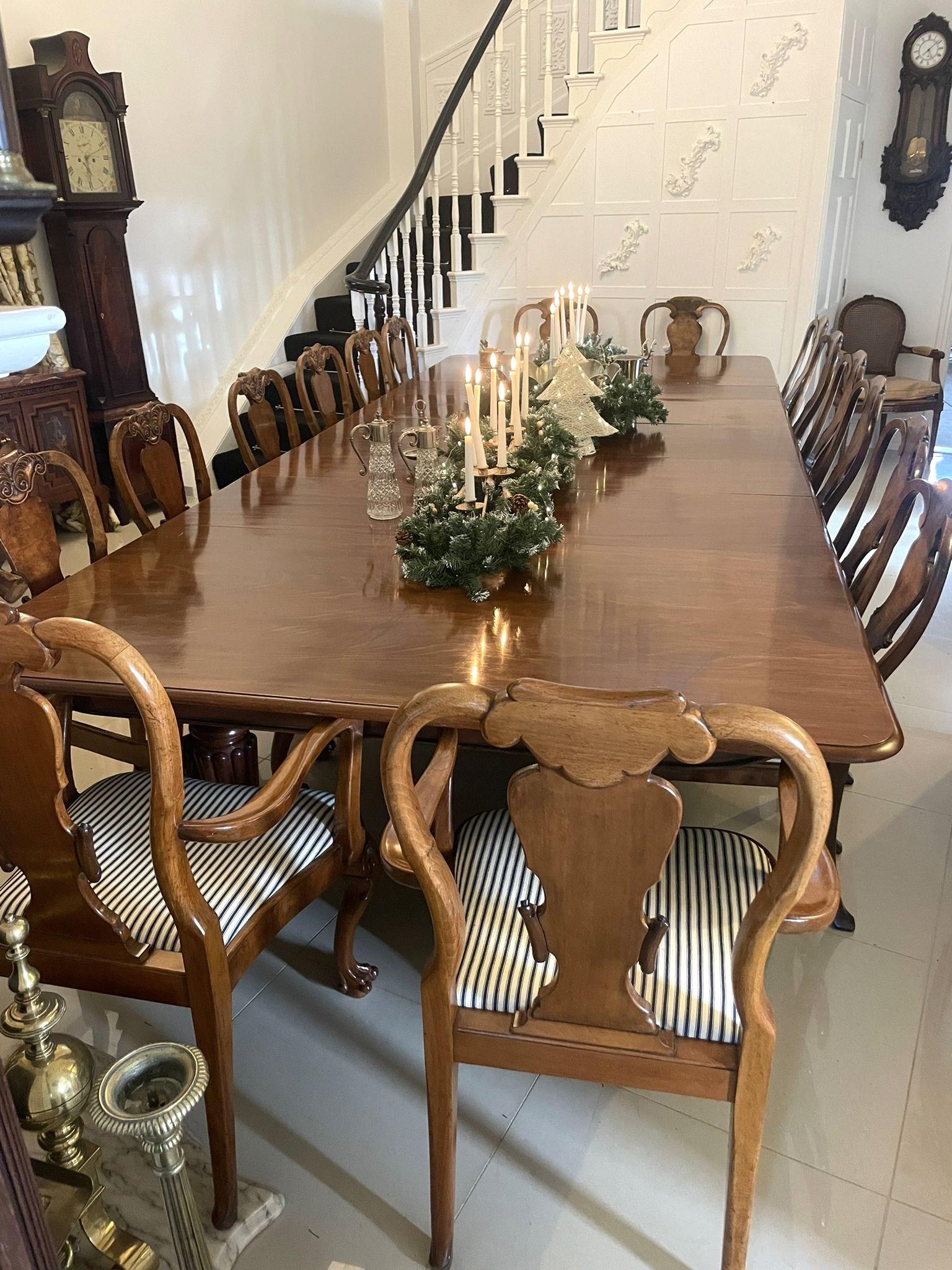 Outstanding Quality Large 16/20 Seater Antique Victorian Figured Mahogany Dining Table (1 of 22)