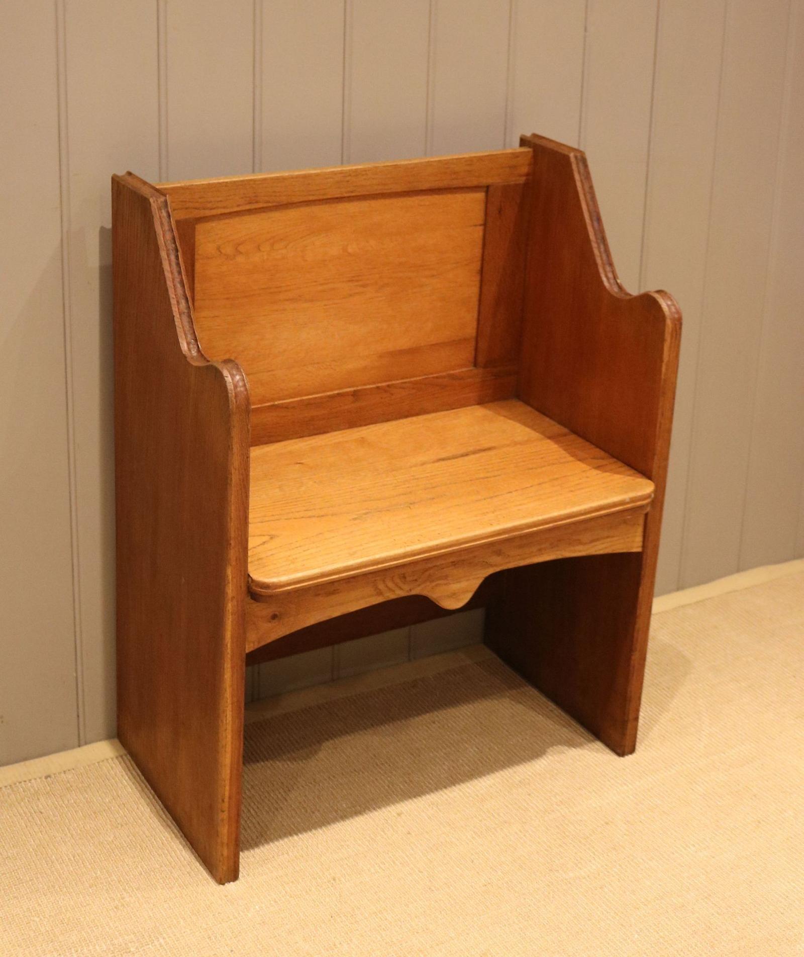 Small Light Oak Pew (1 of 9) Small Light Oak Pew (1 of 9)