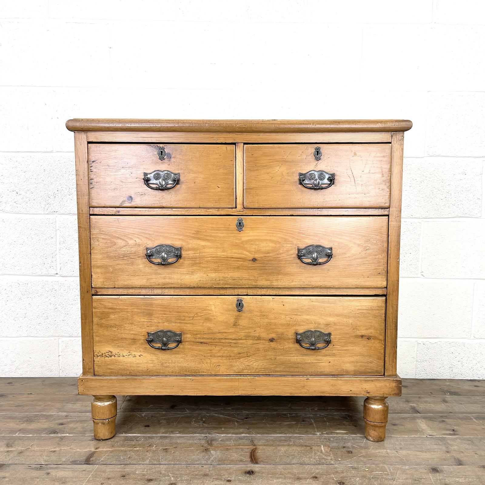 Antique Pine Chest of Drawers (1 of 10) Antique Pine Chest of Drawers (1 of 10)