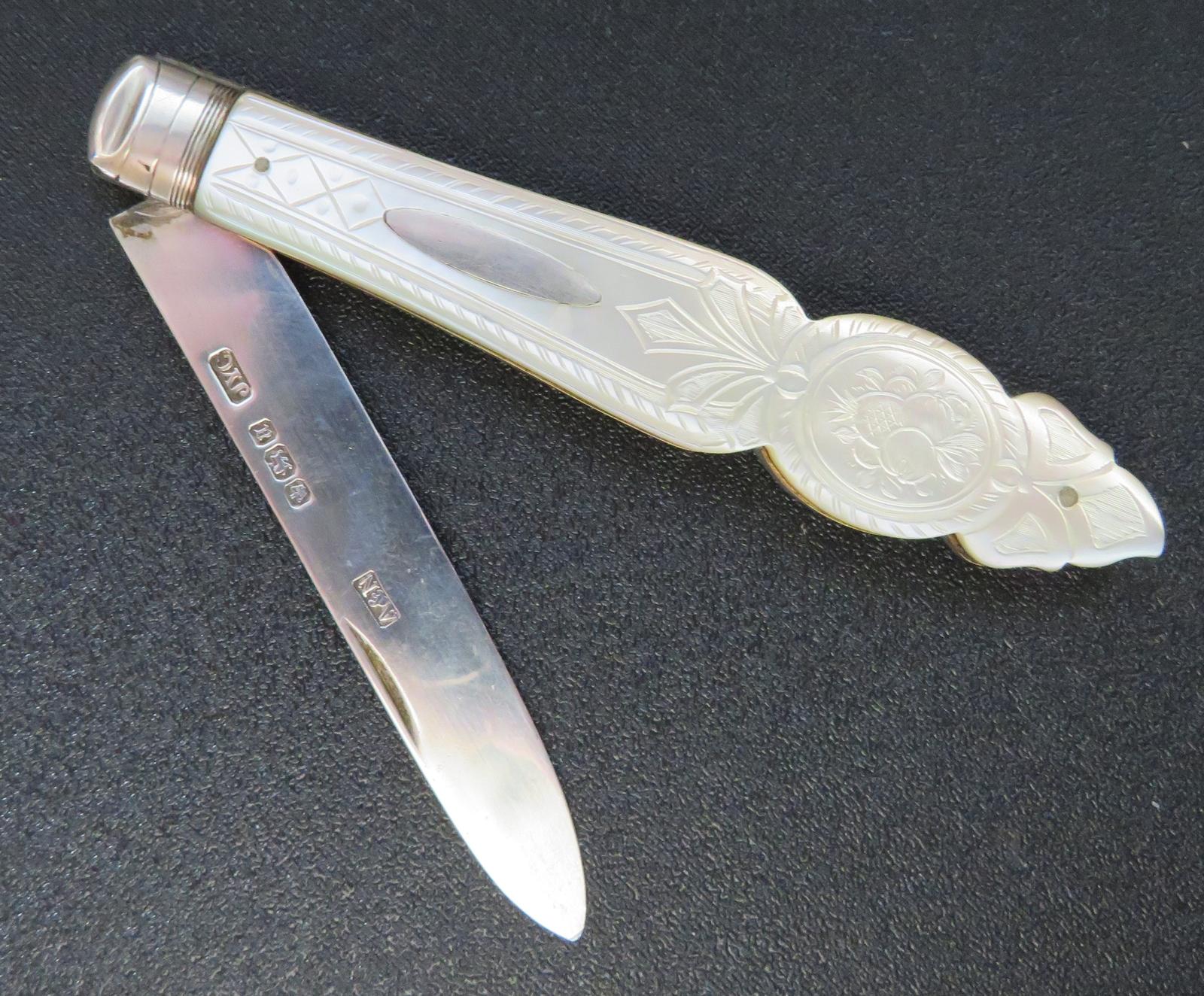 1882 SILVER HALLMARKED POCKET FRUIT/PEN KNIFE (1 of 3) 1882 SILVER HALLMARKED POCKET FRUIT/PEN KNIFE (1 of 3)