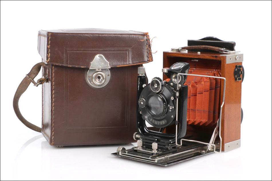 Antique Contessa-Nettel Adoro Tropical 6.5x9 Camera and Roll-film. Germany Ca. 1923 (1 of 19)