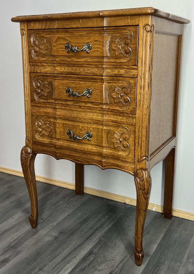 Vintage French Louis XIV Style Chest of Drawers / Sideboard (1 of 7) Vintage French Louis XIV Style Chest of Drawers / Sideboard (1 of 7)
