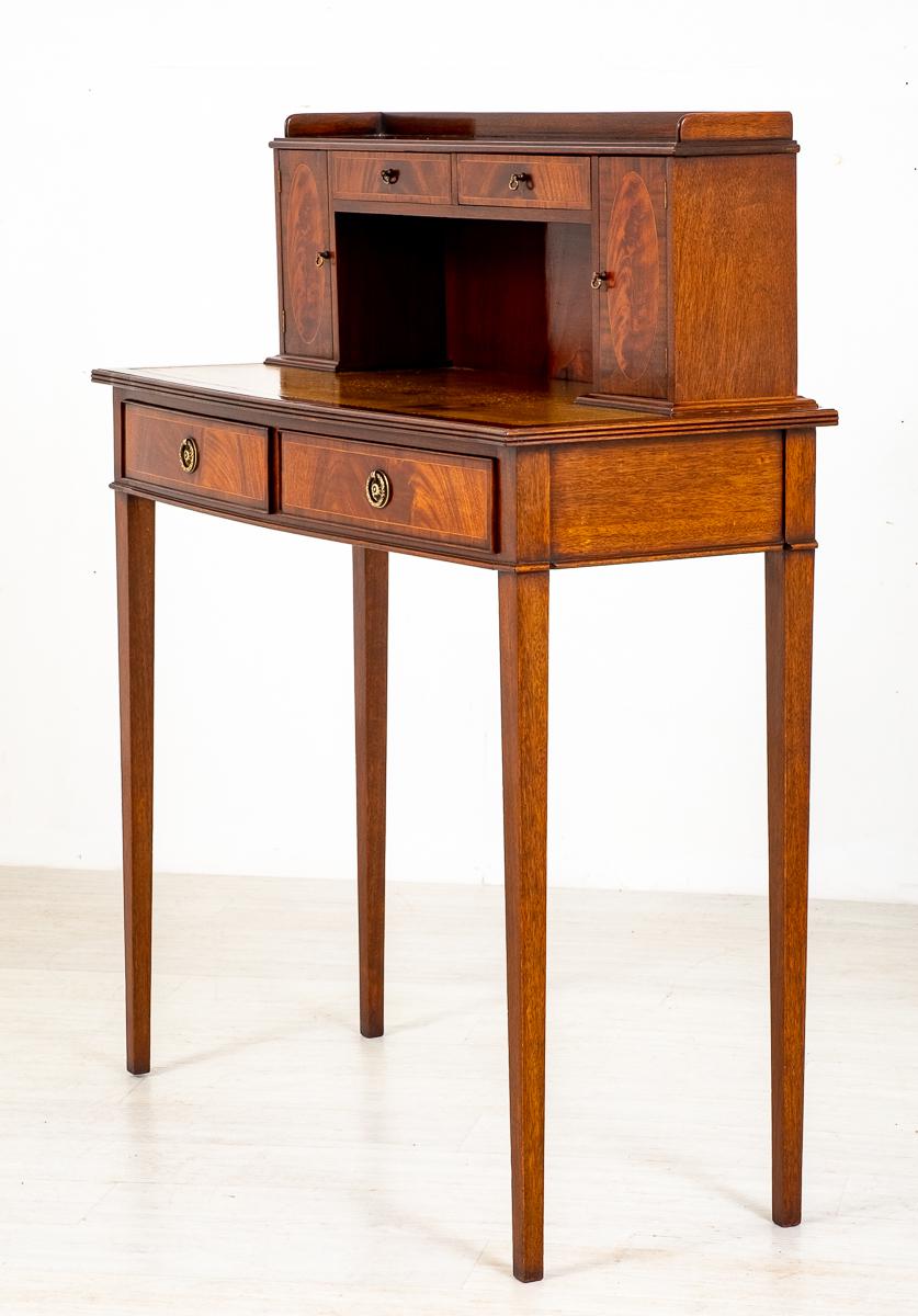 Regency Style Mahogany Bonheur du jour (1 of 9) Regency Style Mahogany Bonheur du jour (1 of 9)